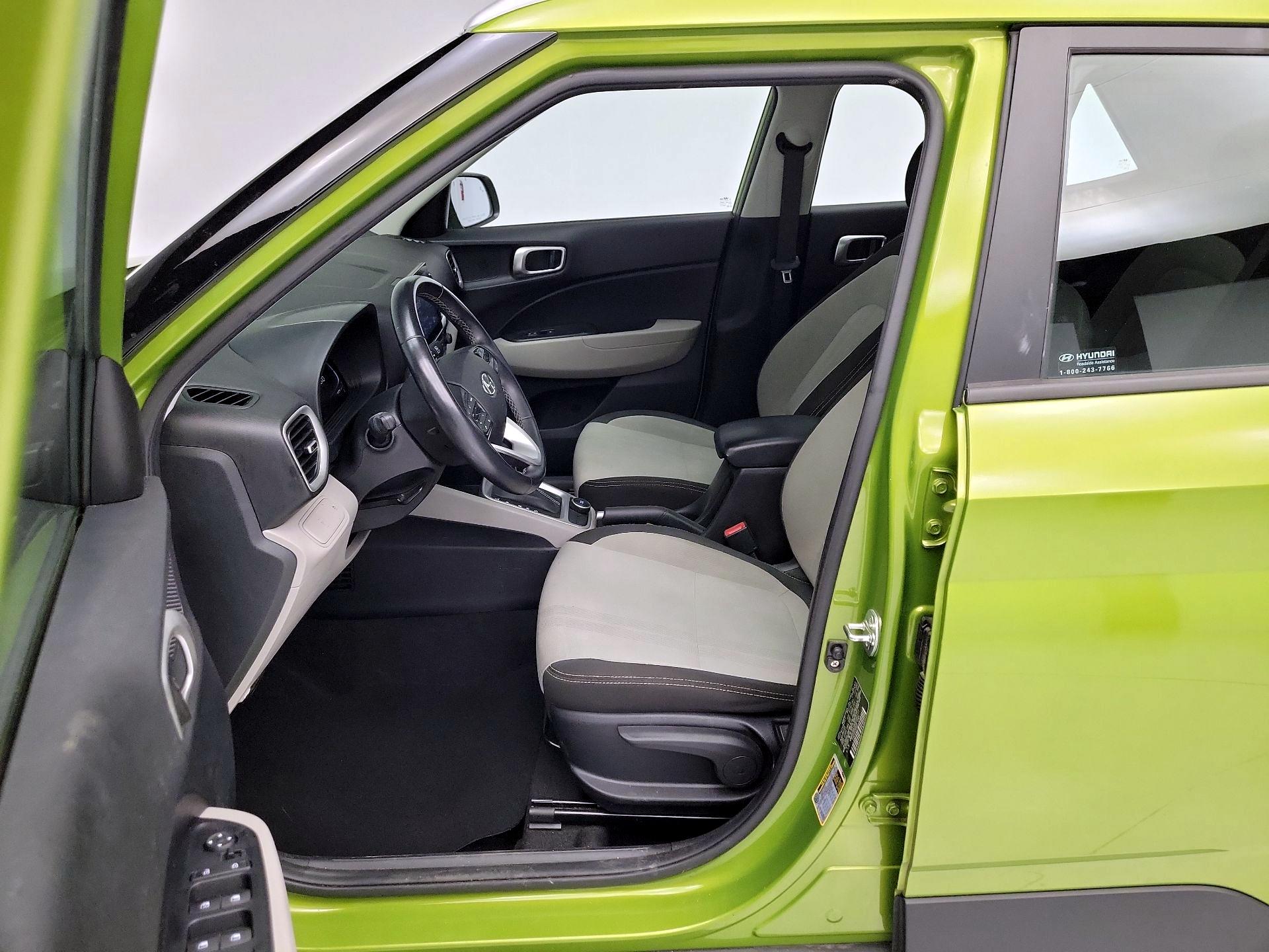 Thumbnail: 2024 Hyundai Venue - 11