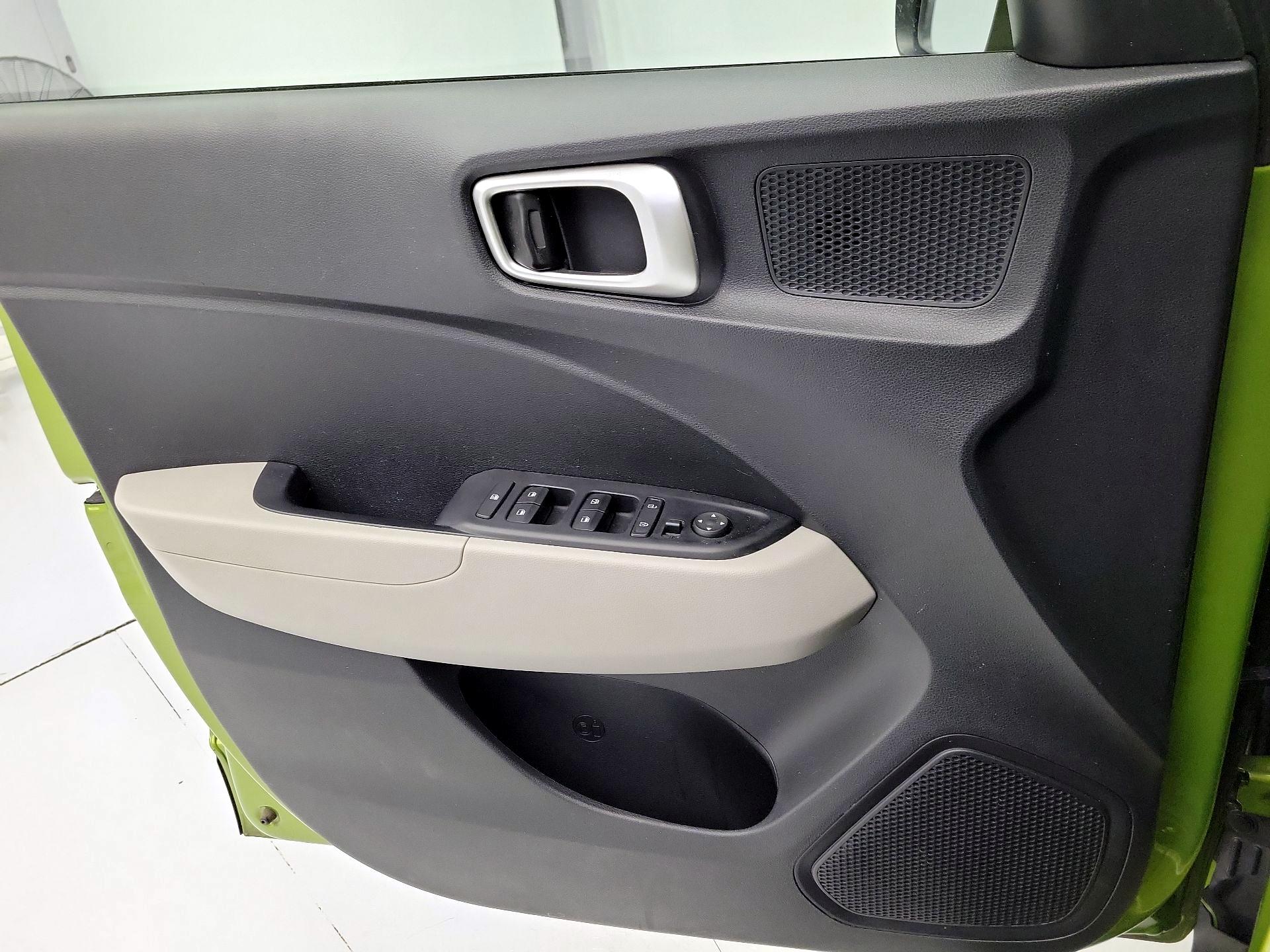 Thumbnail: 2024 Hyundai Venue - 12