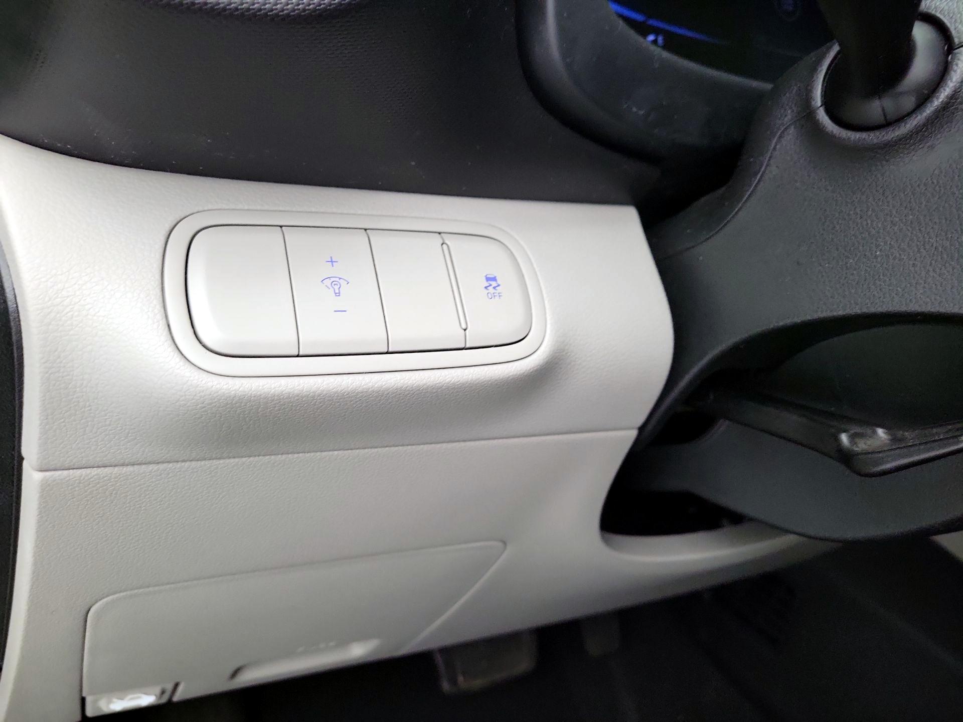 Thumbnail: 2024 Hyundai Venue - 13