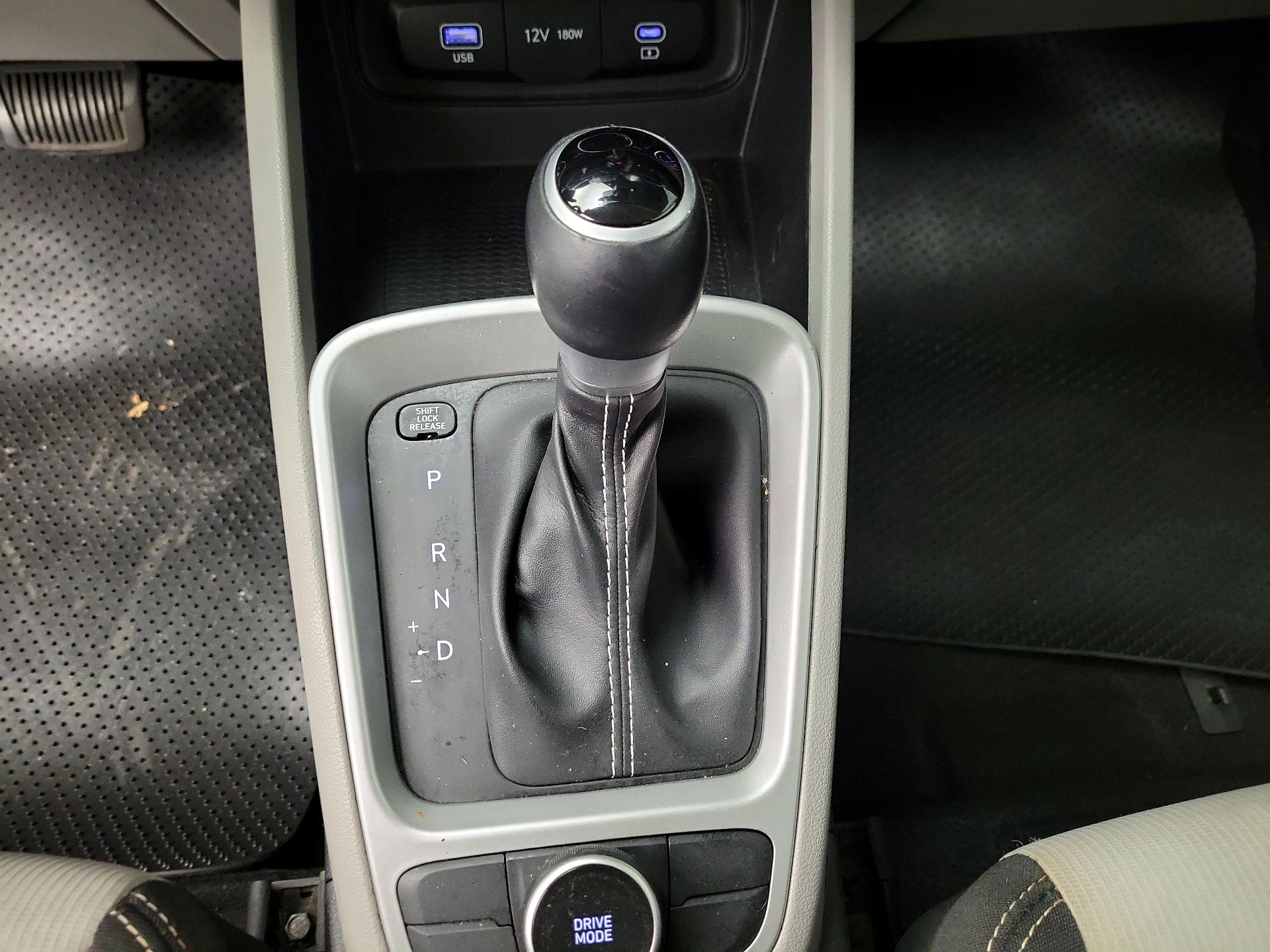 Thumbnail: 2024 Hyundai Venue - 17