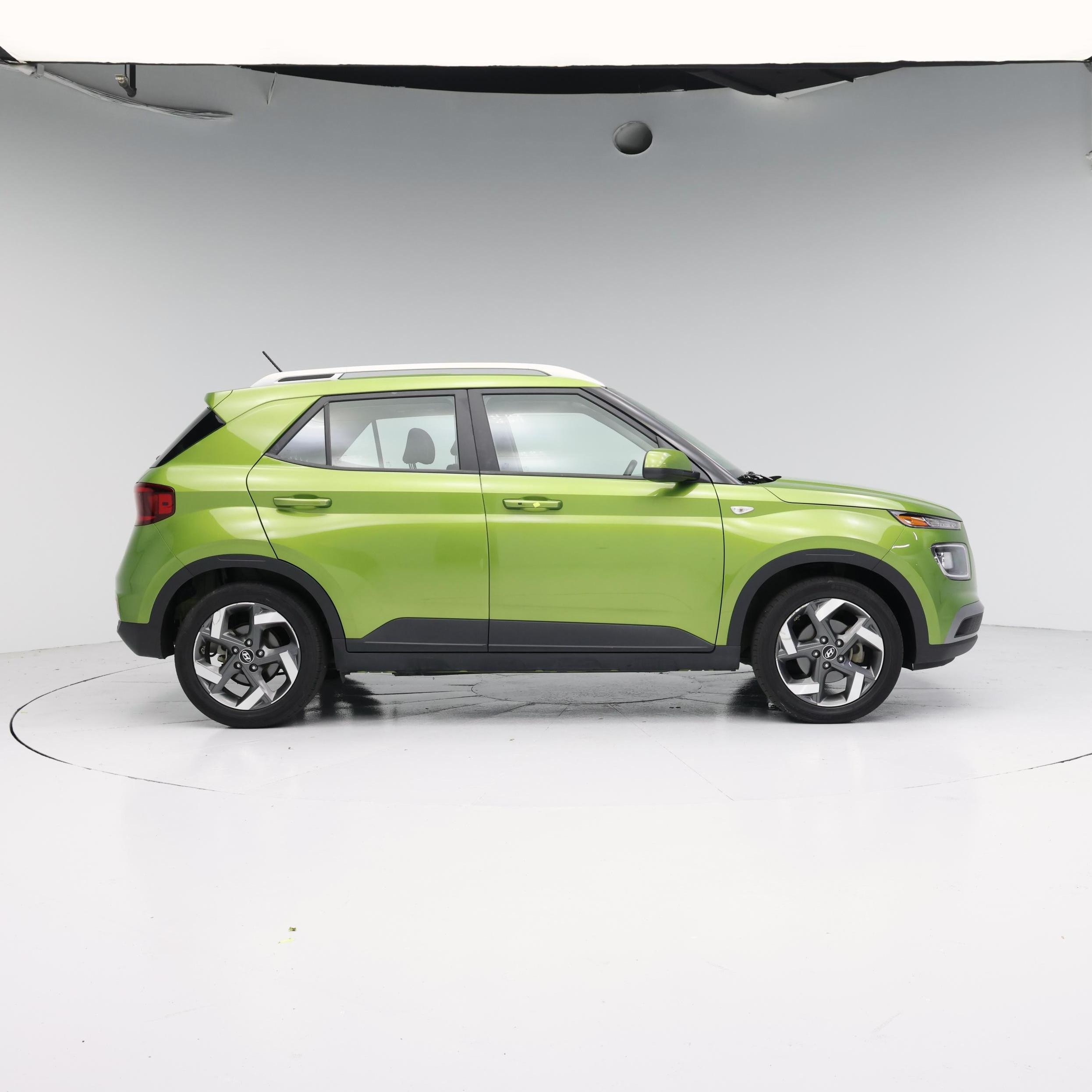 Thumbnail: 2024 Hyundai Venue - 7