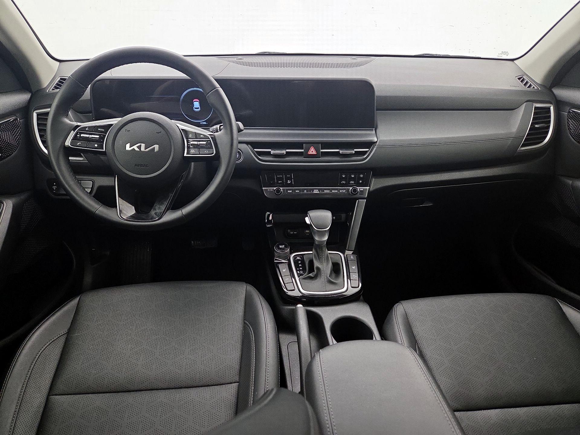 Thumbnail: 2024 Kia Seltos - 9