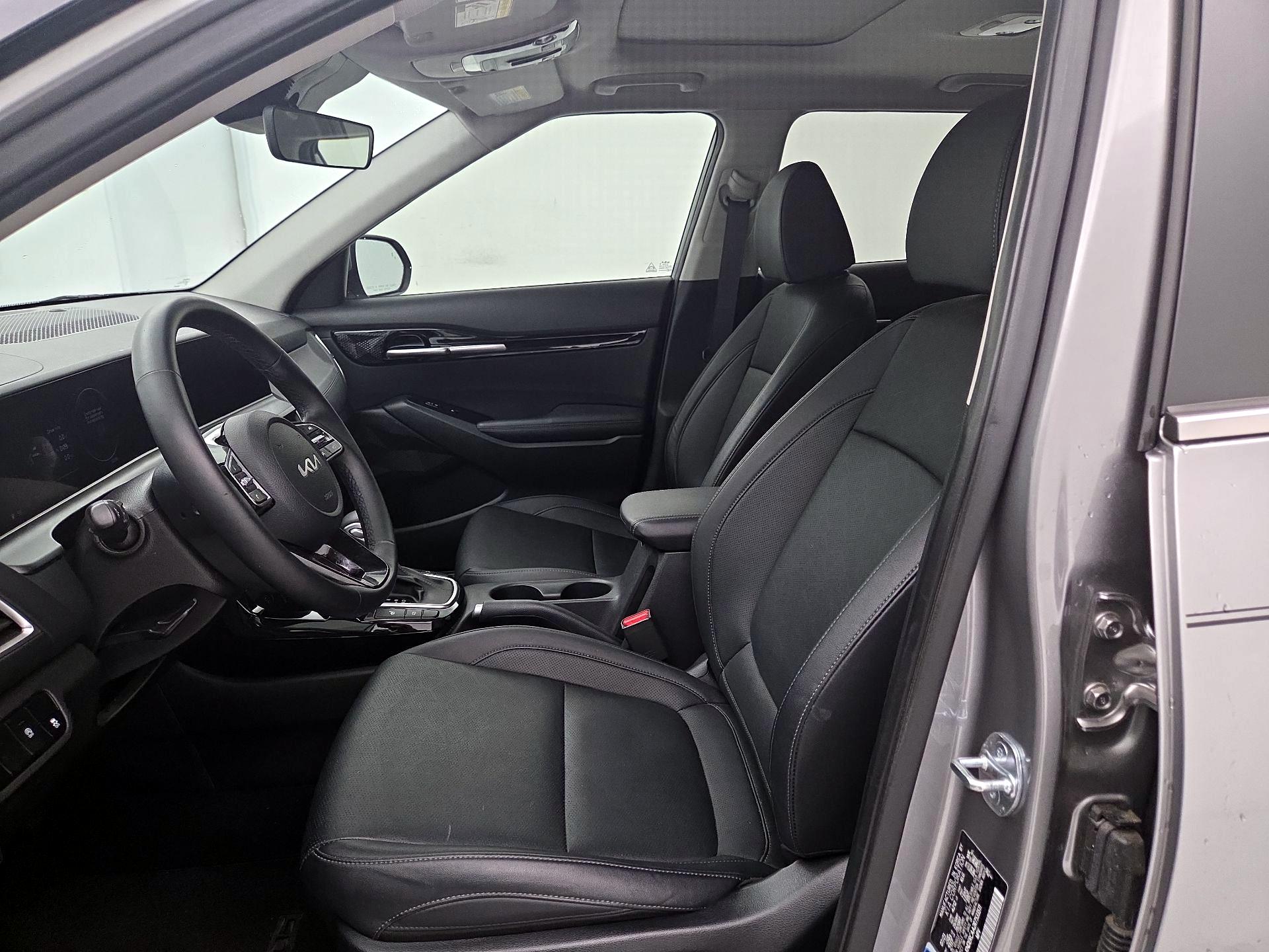 Thumbnail: 2024 Kia Seltos - 11