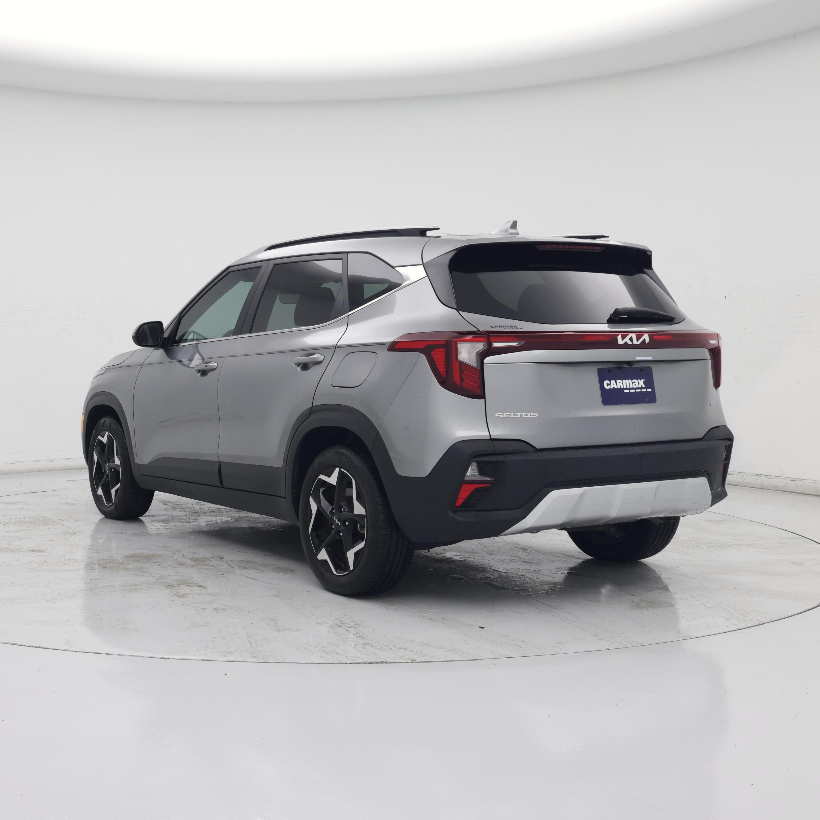 Thumbnail: 2024 Kia Seltos - 2