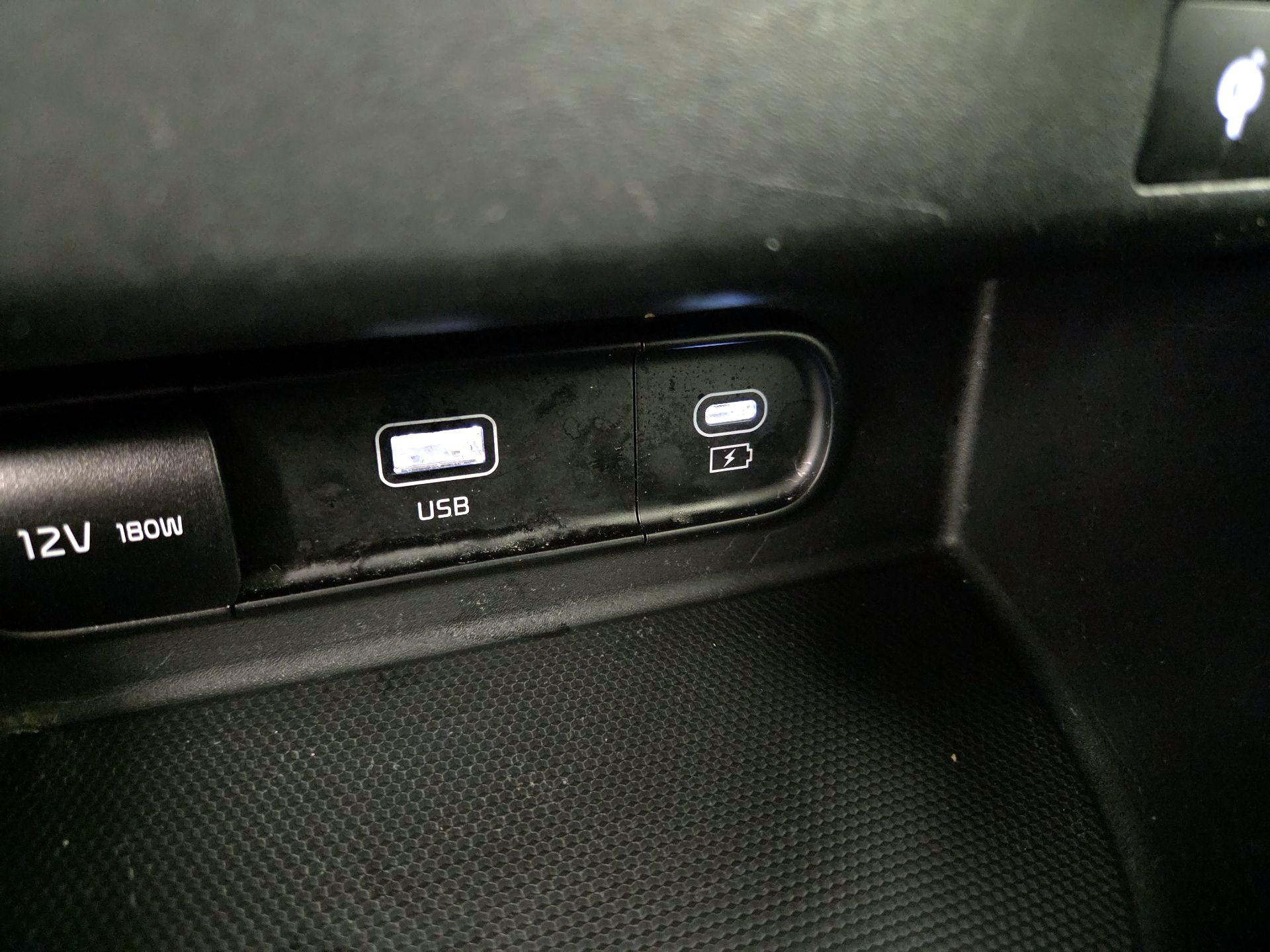 Thumbnail: 2024 Kia Seltos - 19