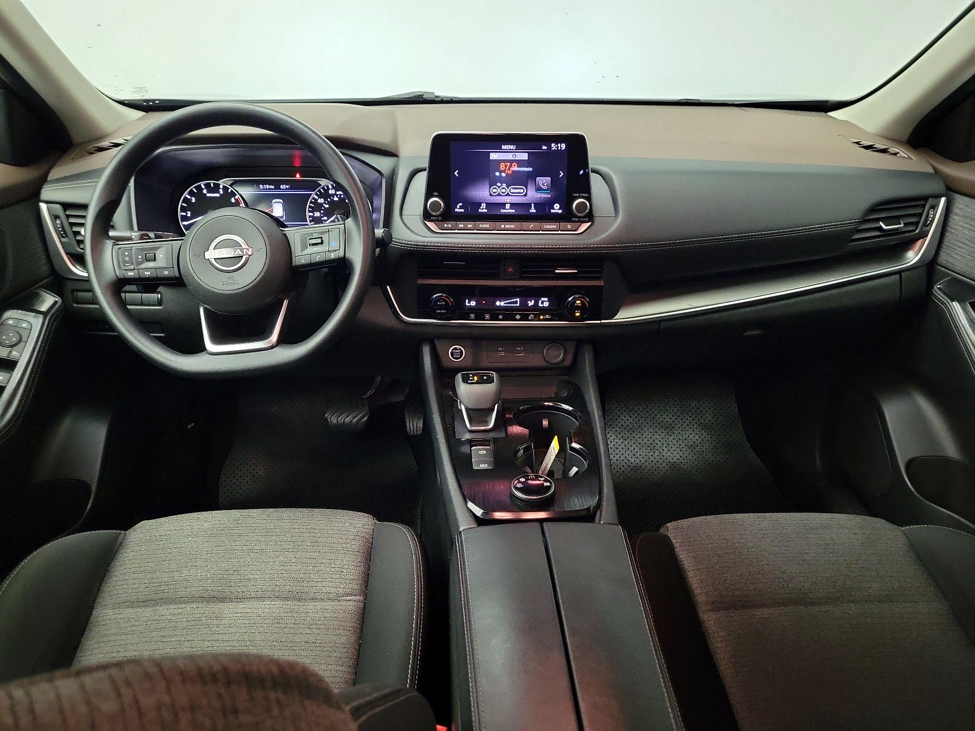 Thumbnail: 2023 Nissan Rogue - 9