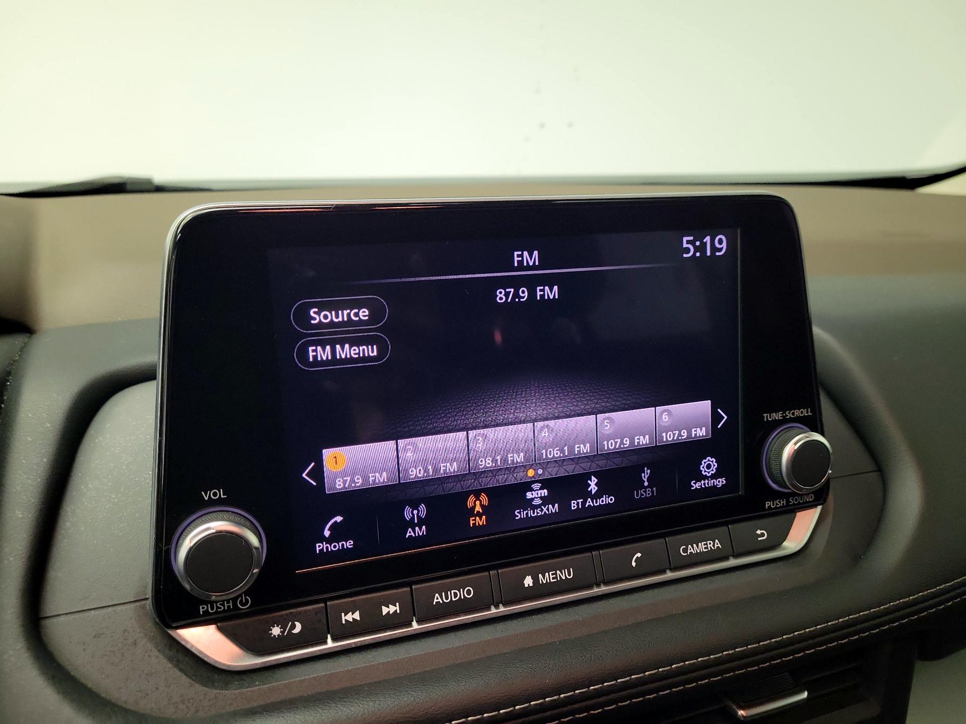 Thumbnail: 2023 Nissan Rogue - 15