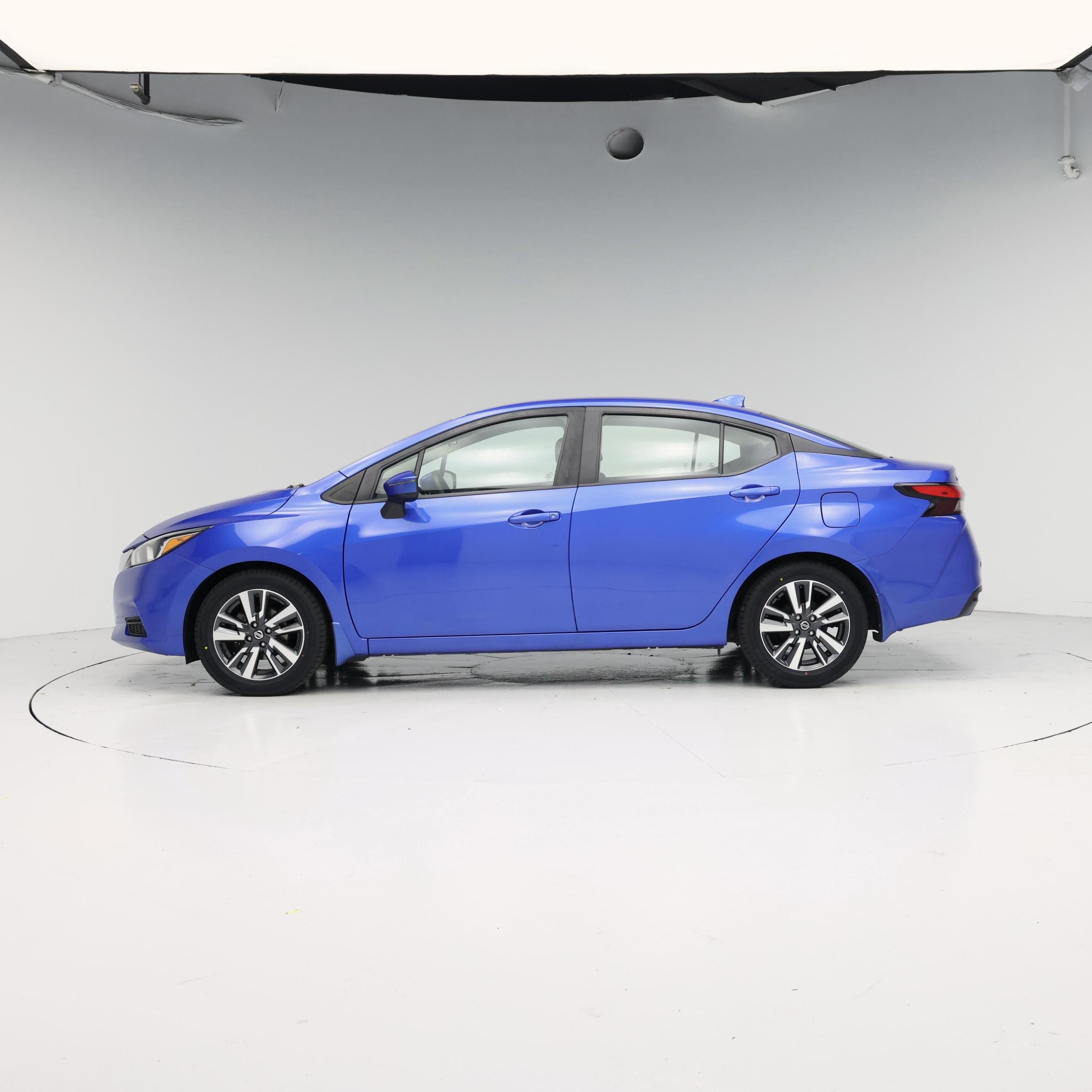 Thumbnail: 2021 Nissan Versa - 3