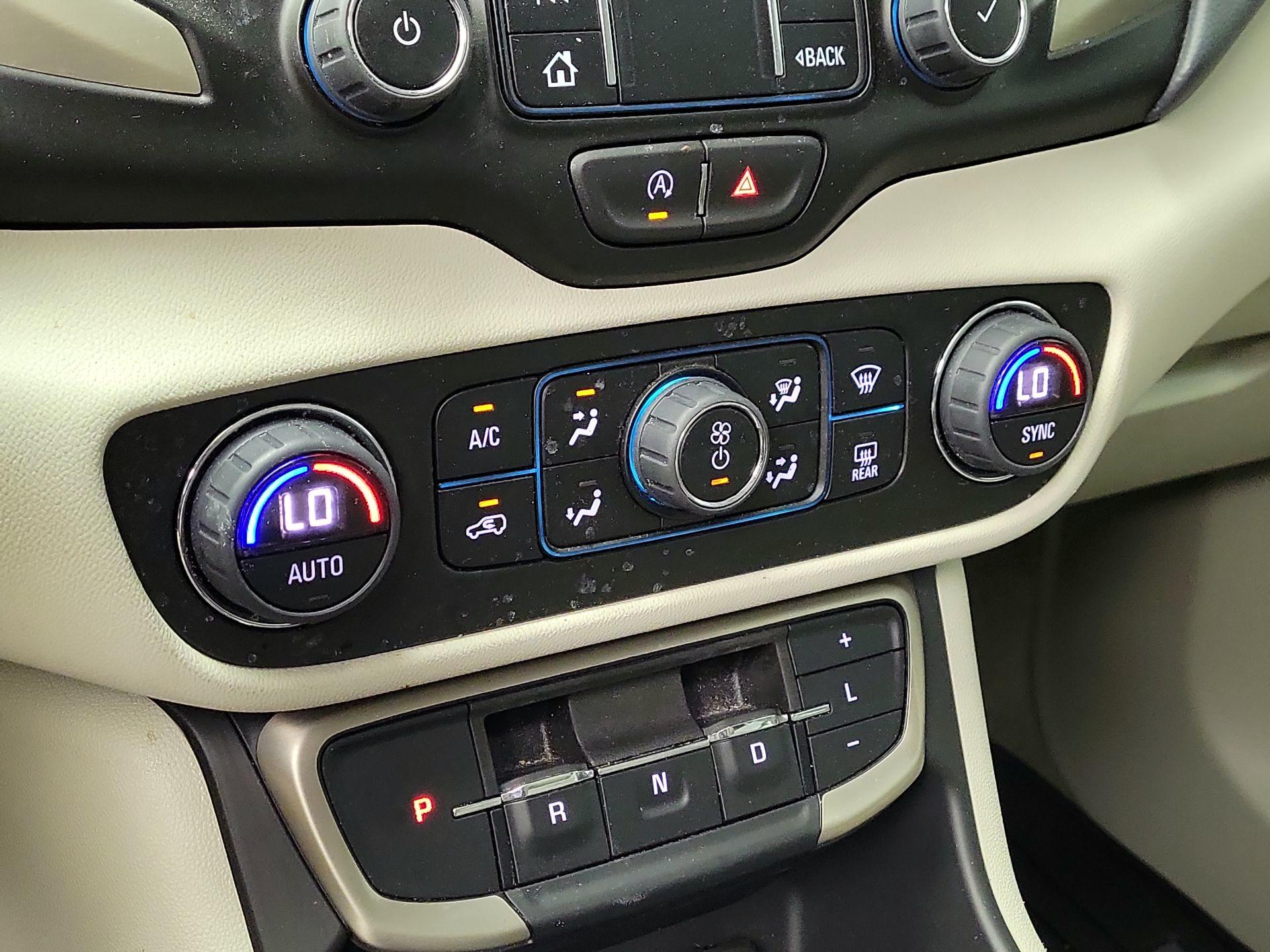 Thumbnail: 2024 GMC Terrain - 16