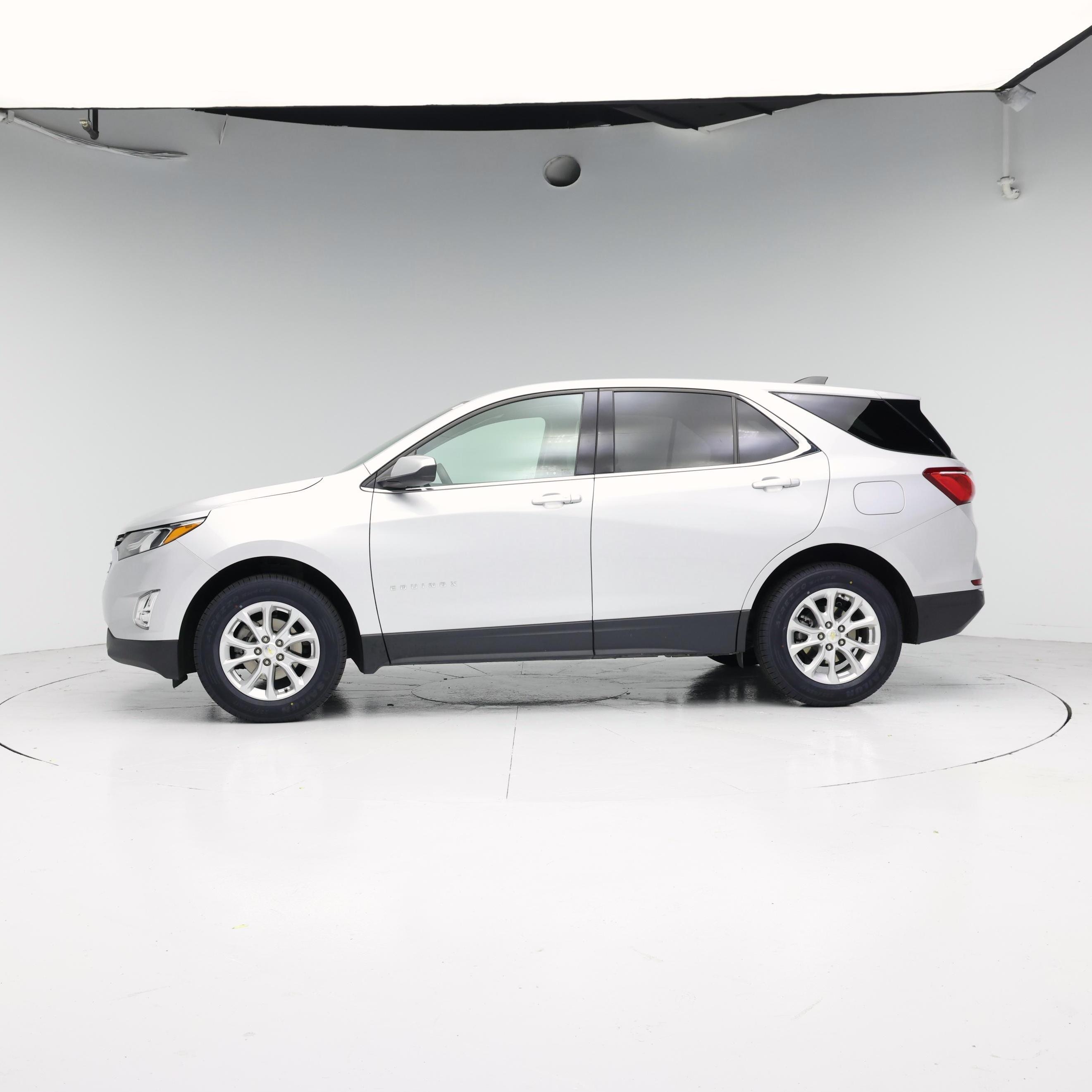 Thumbnail: 2020 Chevrolet Equinox - 3