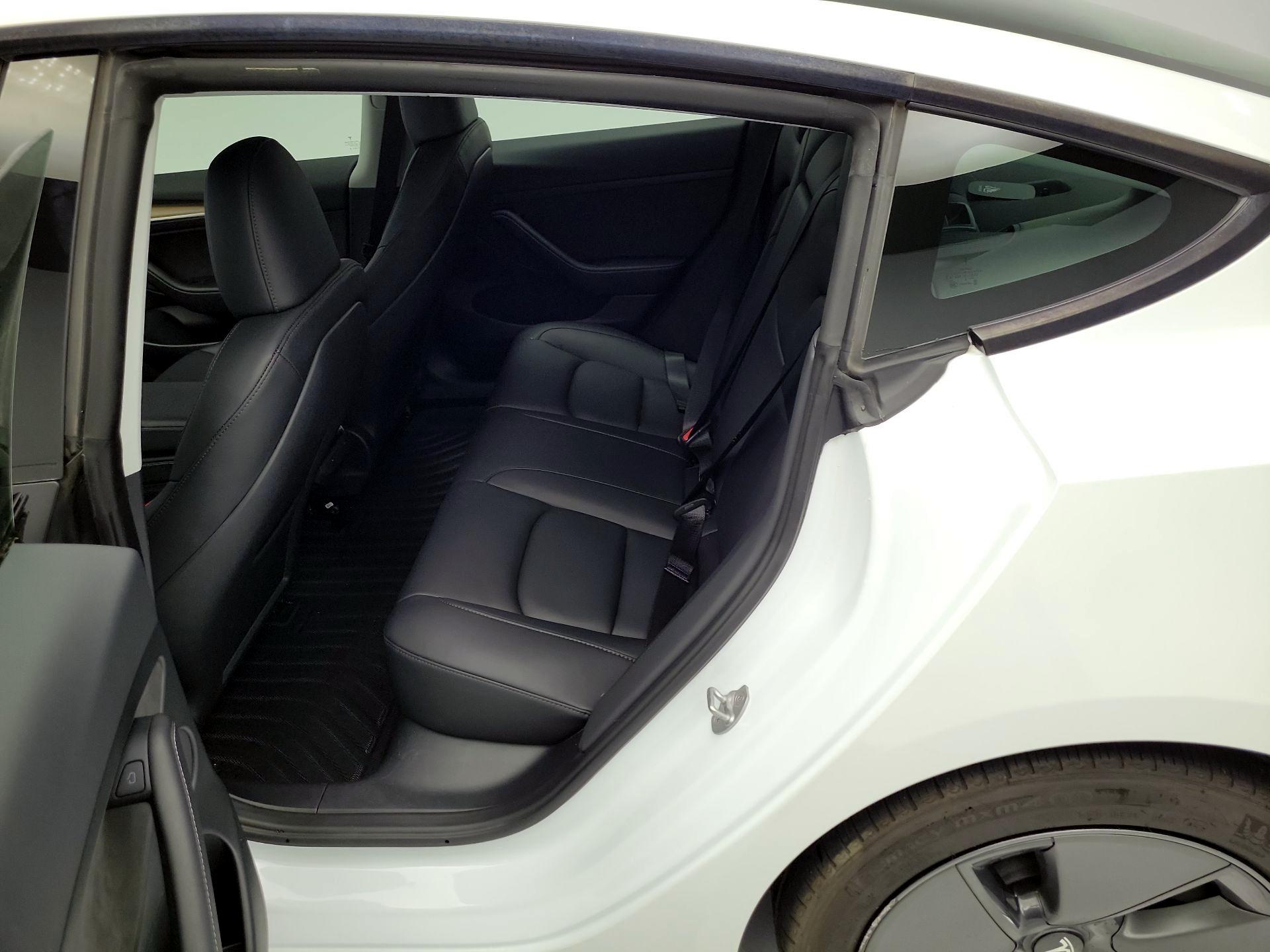 Thumbnail: 2023 Tesla Model 3 - 20