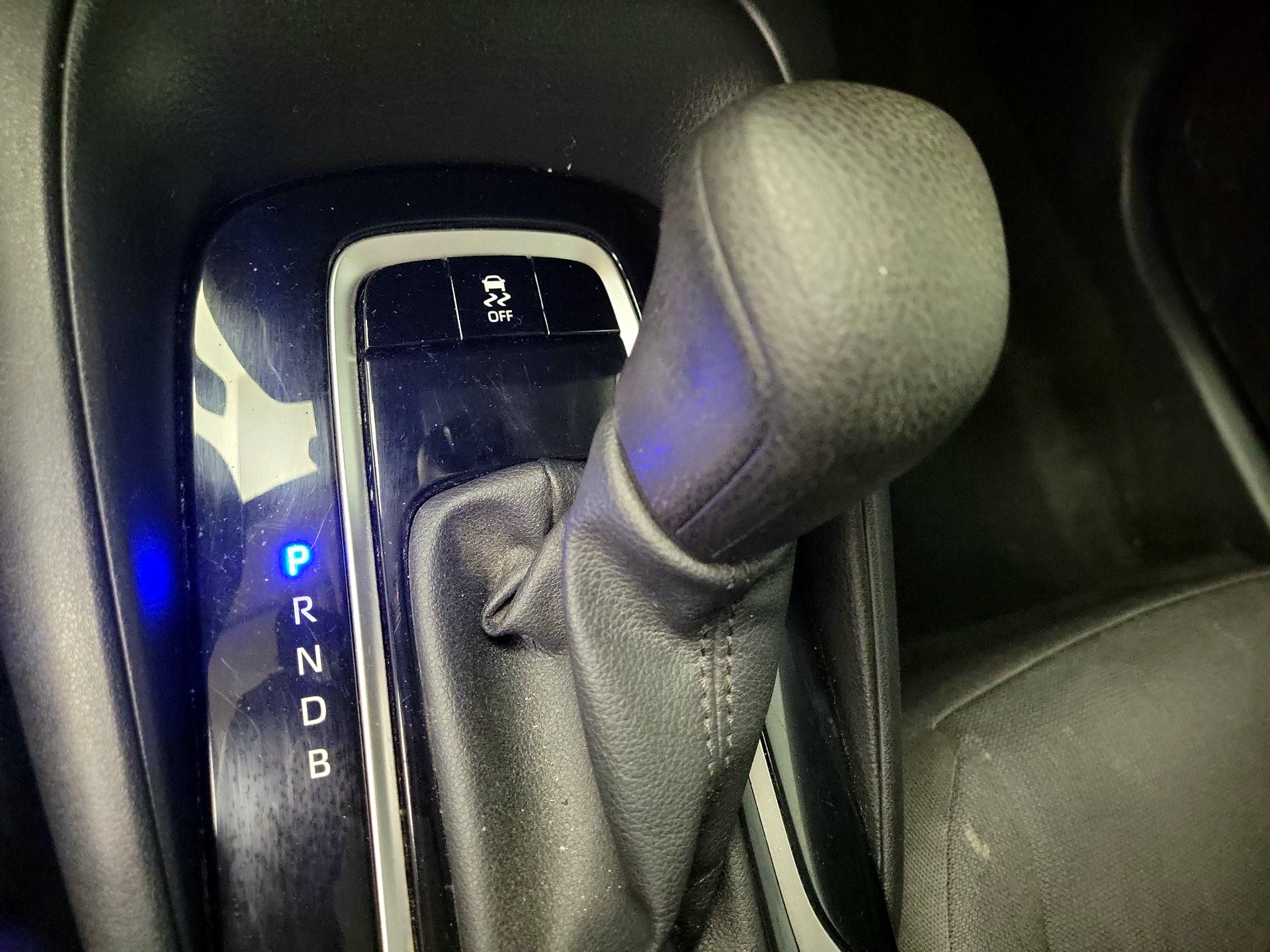 Thumbnail: 2024 Toyota Corolla - 16