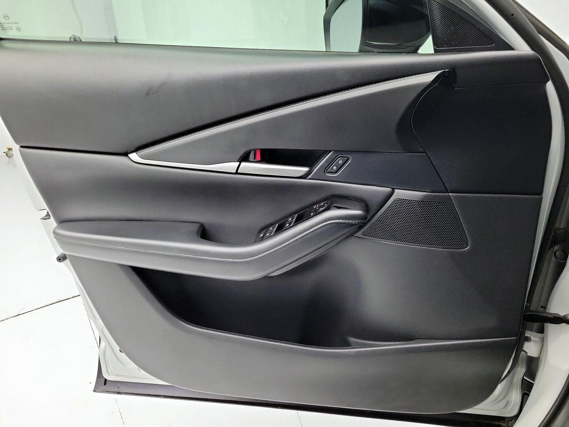 Thumbnail: 2025 Mazda CX-30 - 12