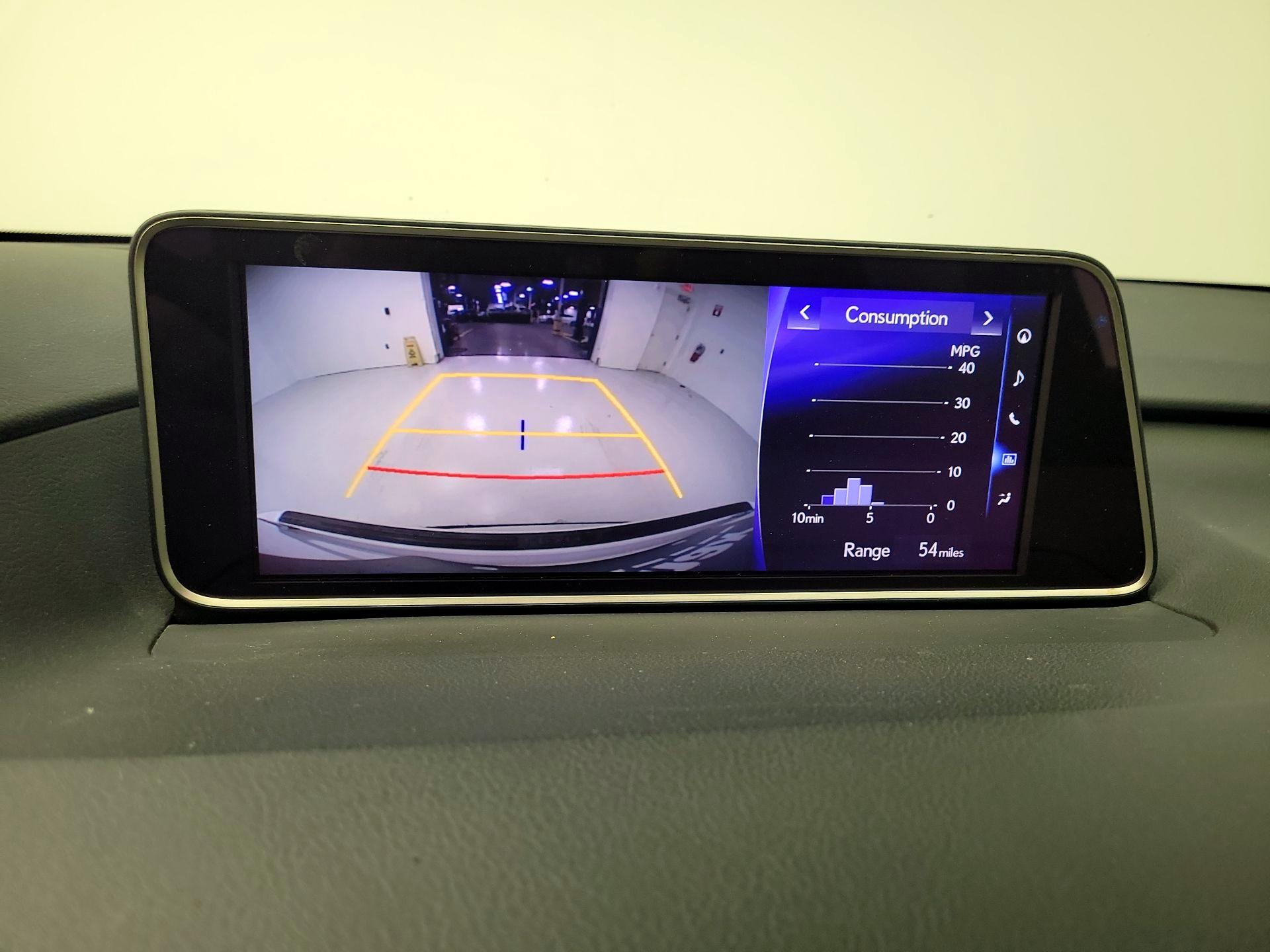 Thumbnail: 2018 Lexus RX - 15