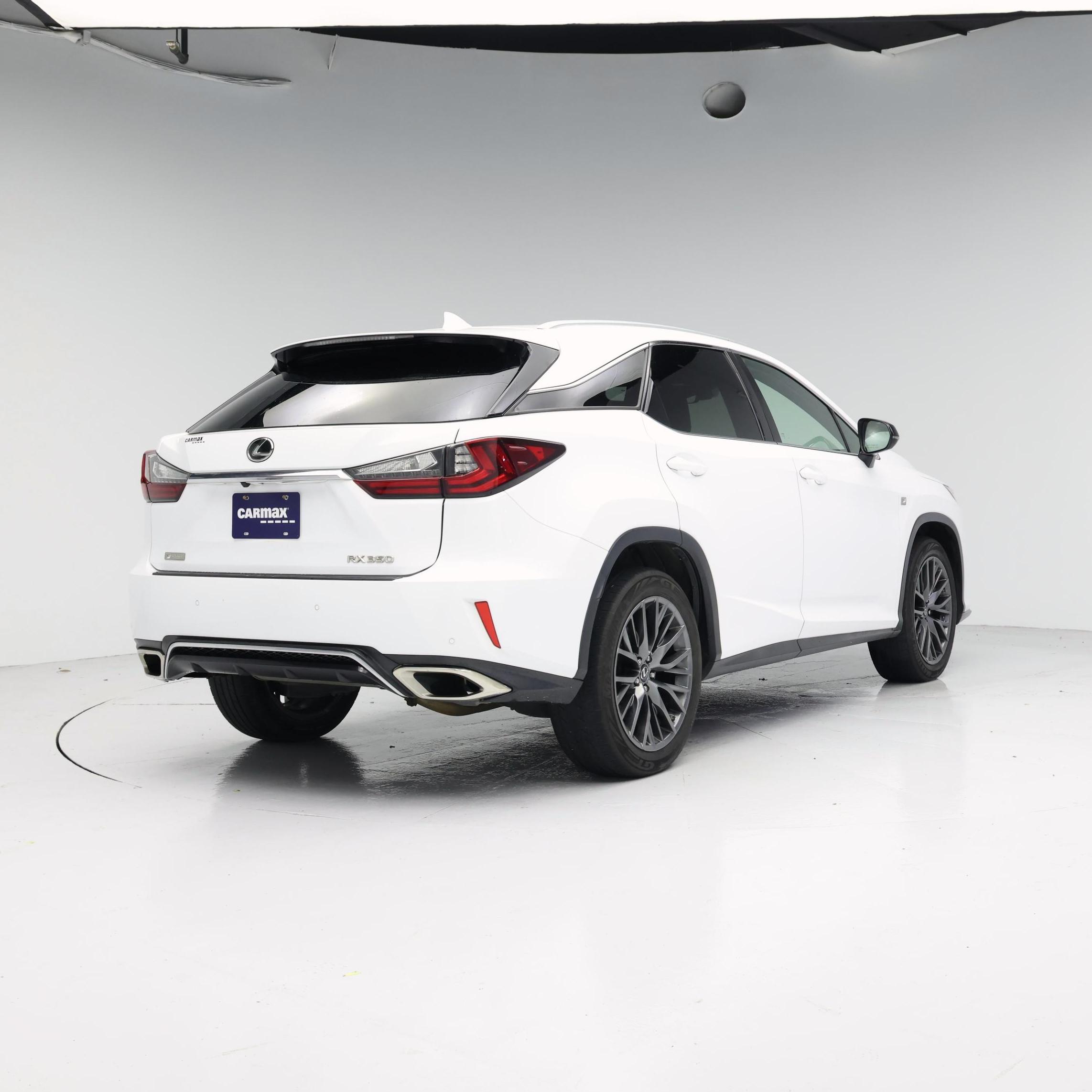 Thumbnail: 2018 Lexus RX - 8