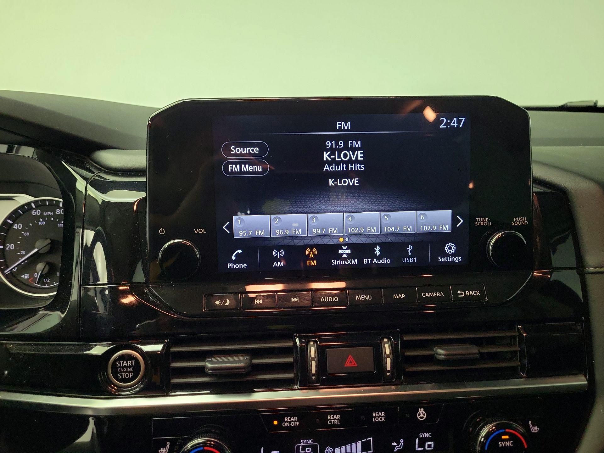 Thumbnail: 2023 Nissan Pathfinder - 16