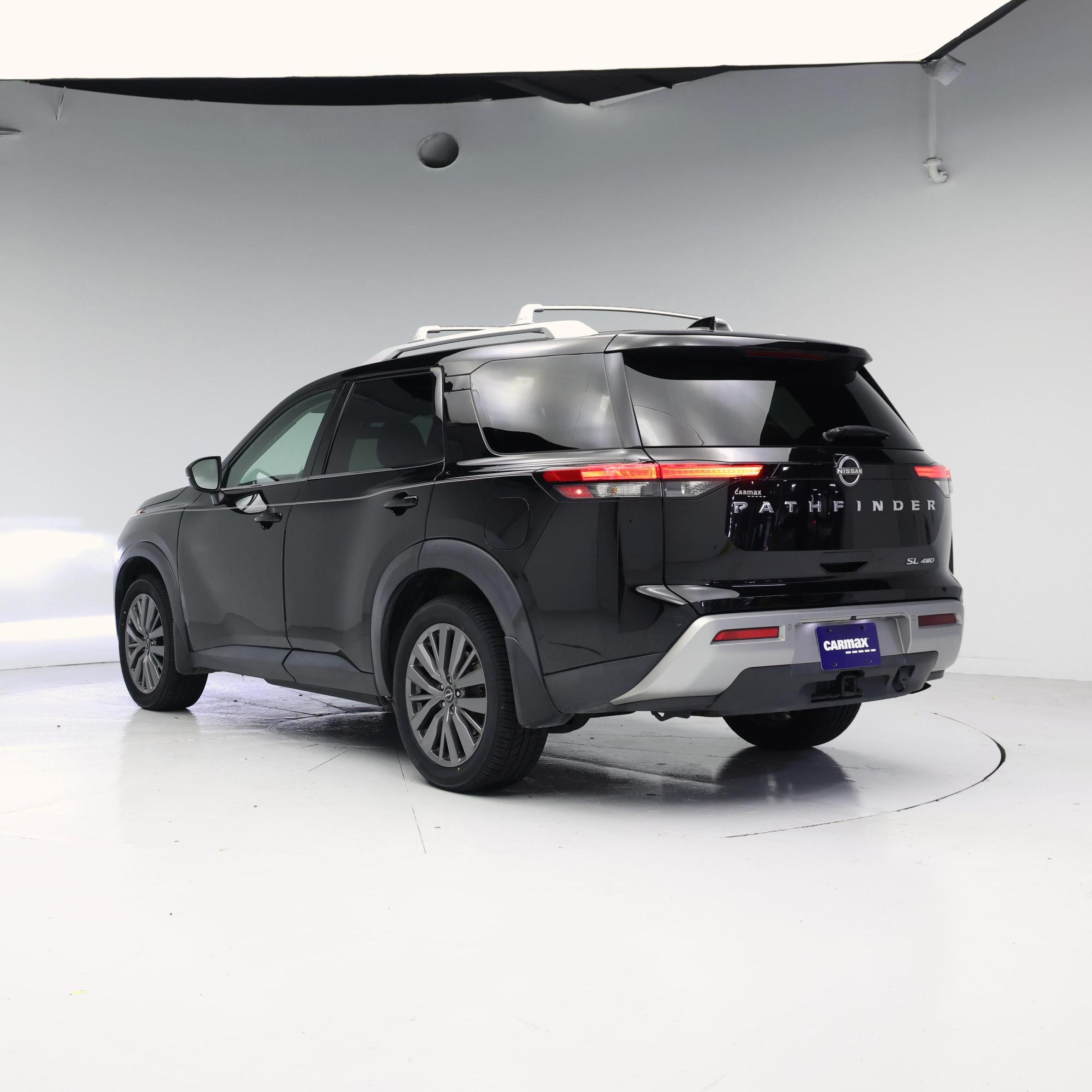 Thumbnail: 2023 Nissan Pathfinder - 2