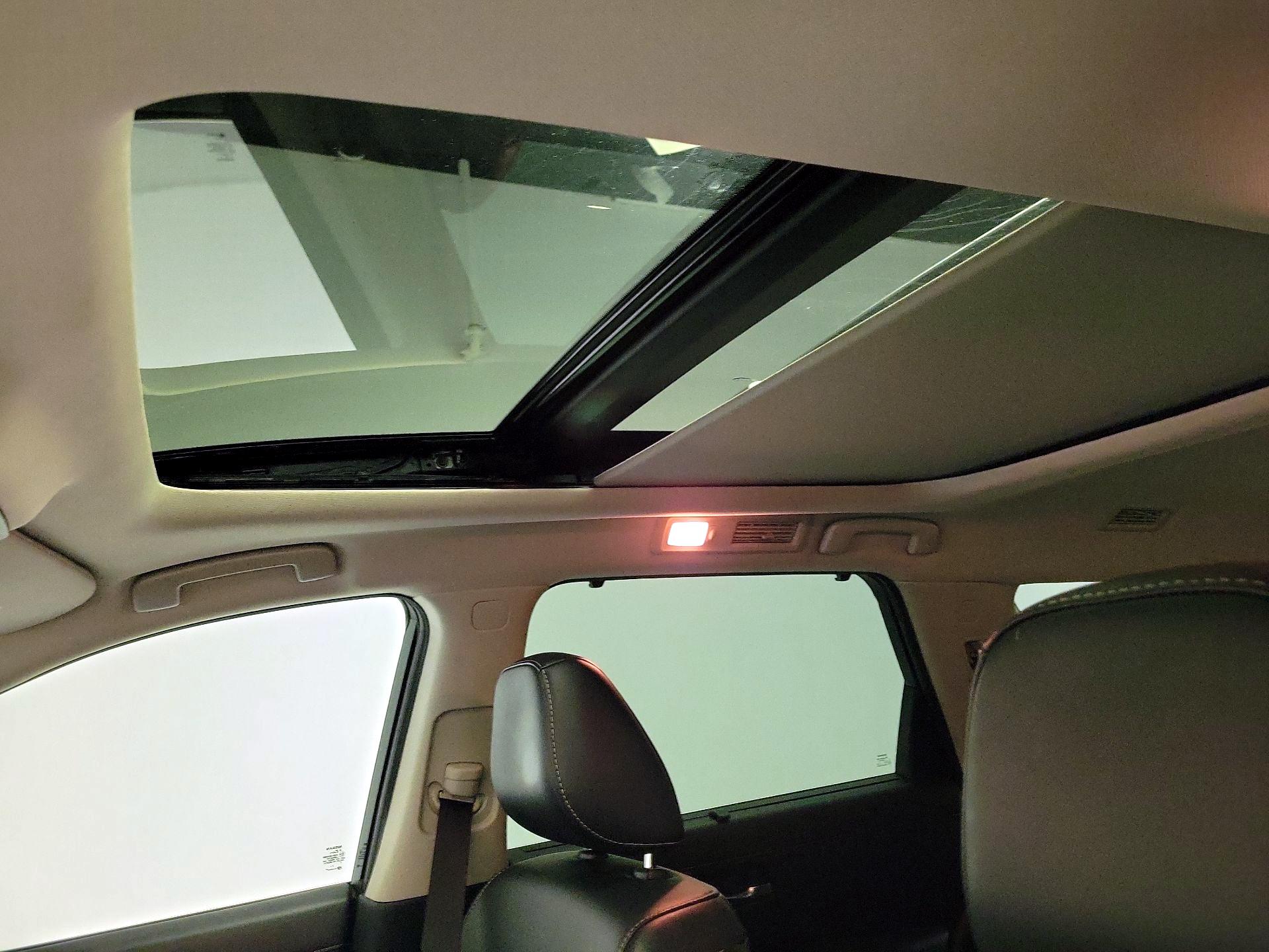 Thumbnail: 2023 Nissan Pathfinder - 20