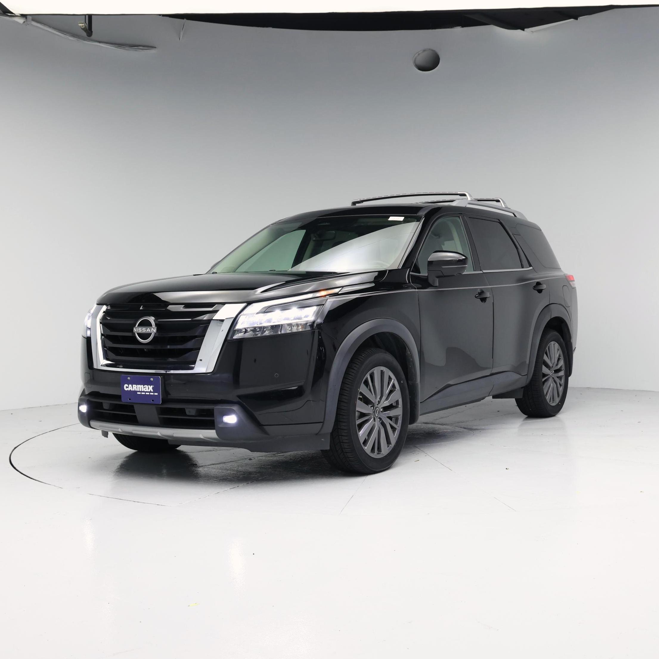 Thumbnail: 2023 Nissan Pathfinder - 4
