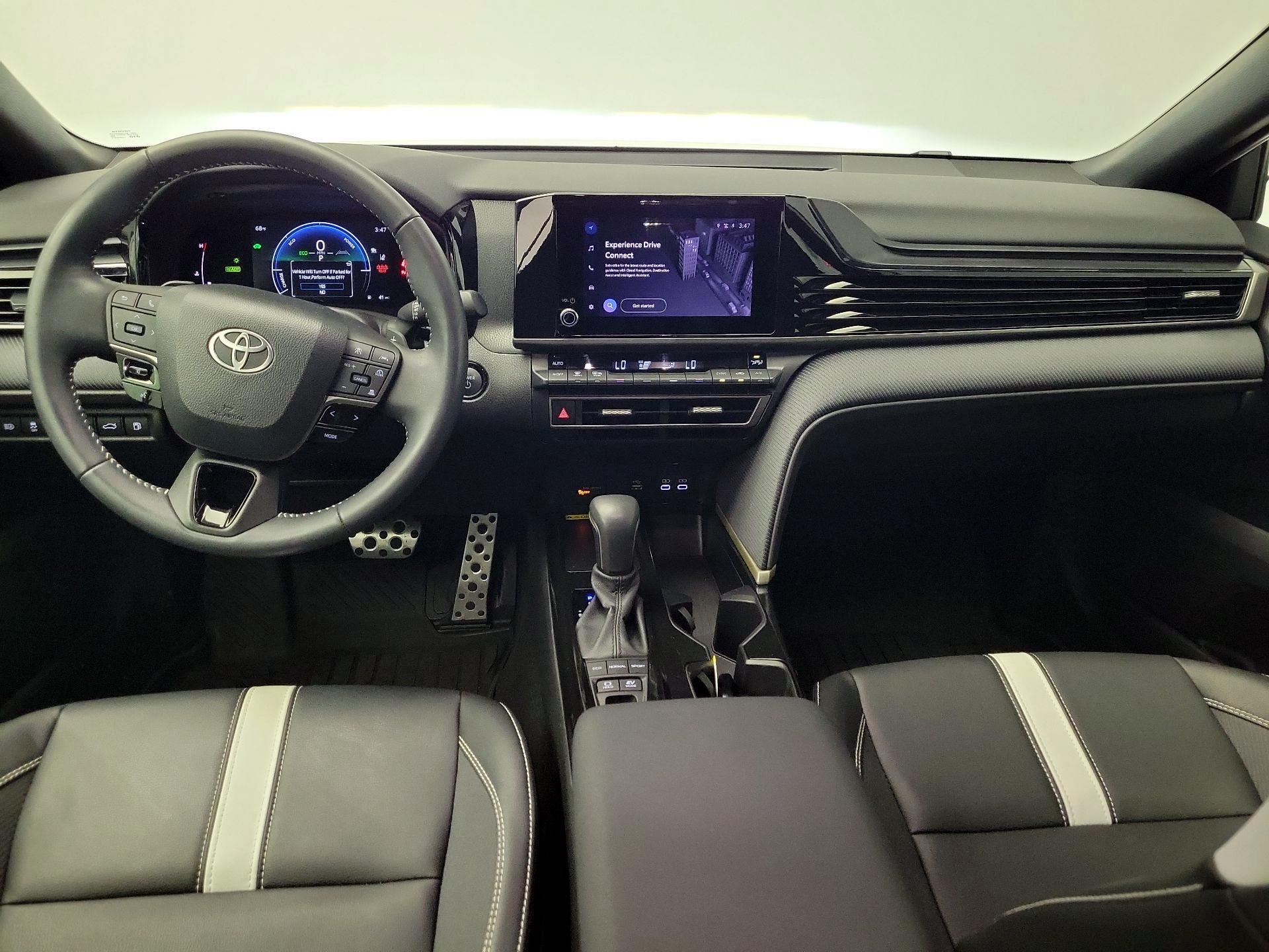 Thumbnail: 2025 Toyota Camry - 9