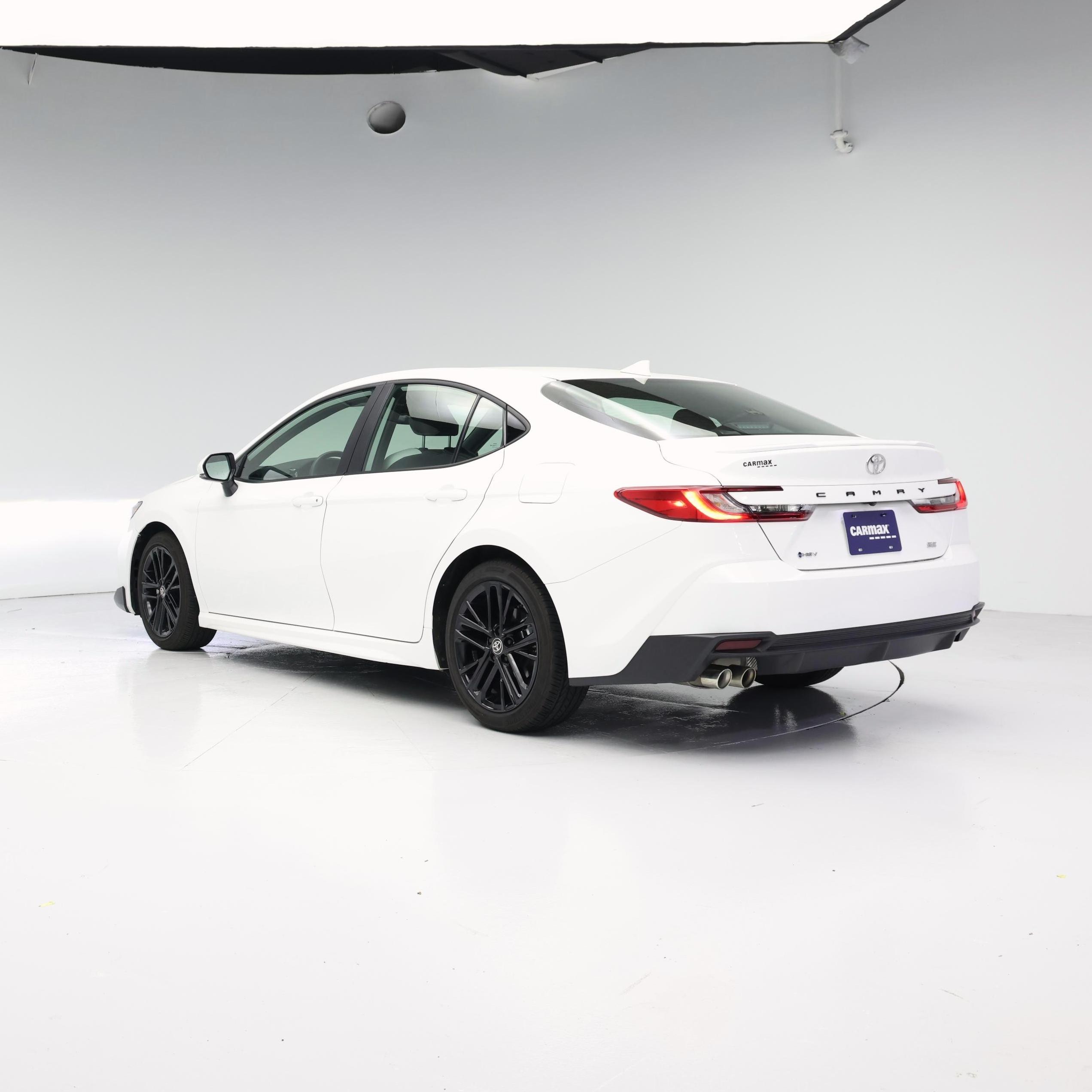 Thumbnail: 2025 Toyota Camry - 2