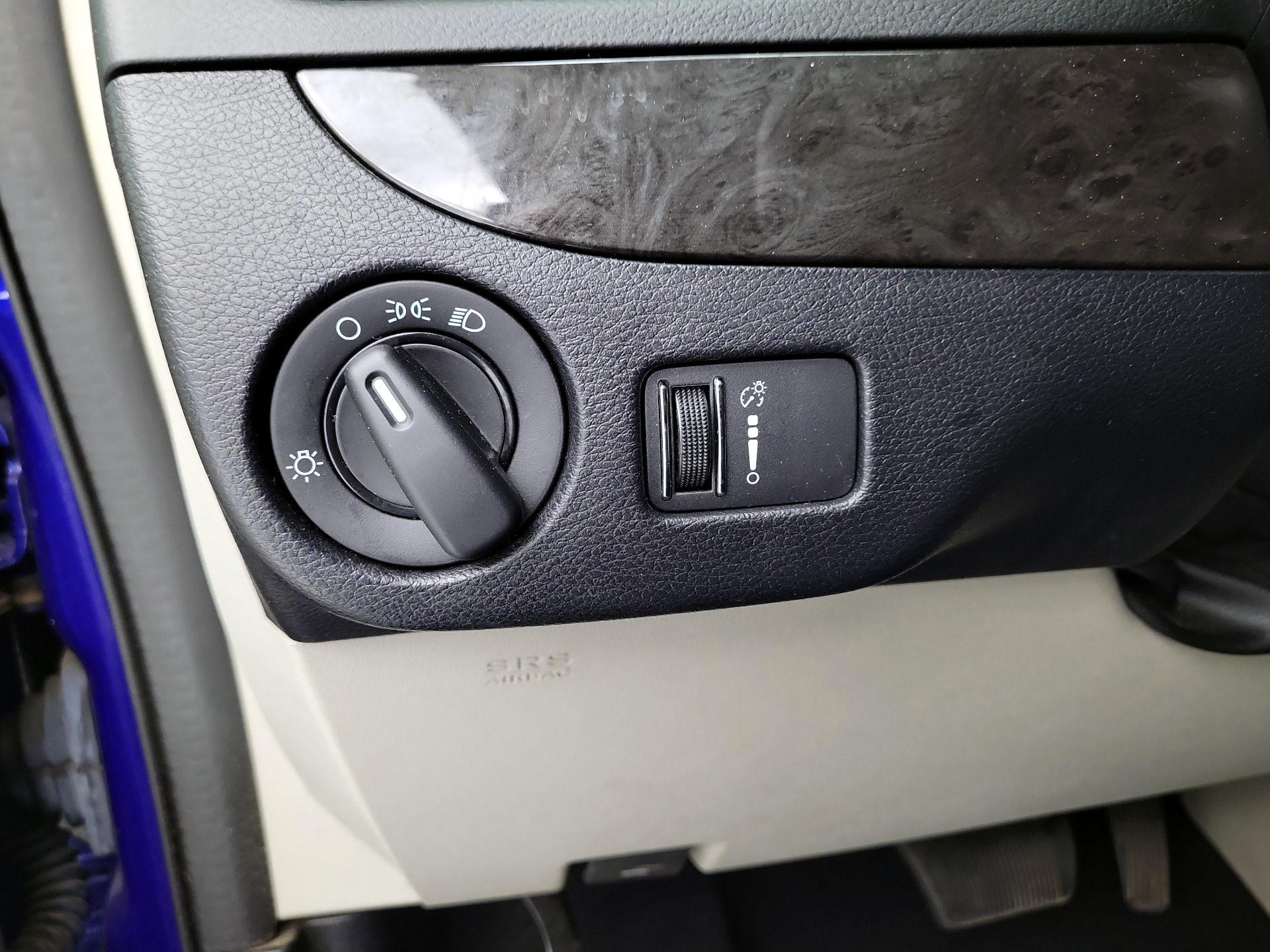 Thumbnail: 2019 Dodge Grand Caravan - 13