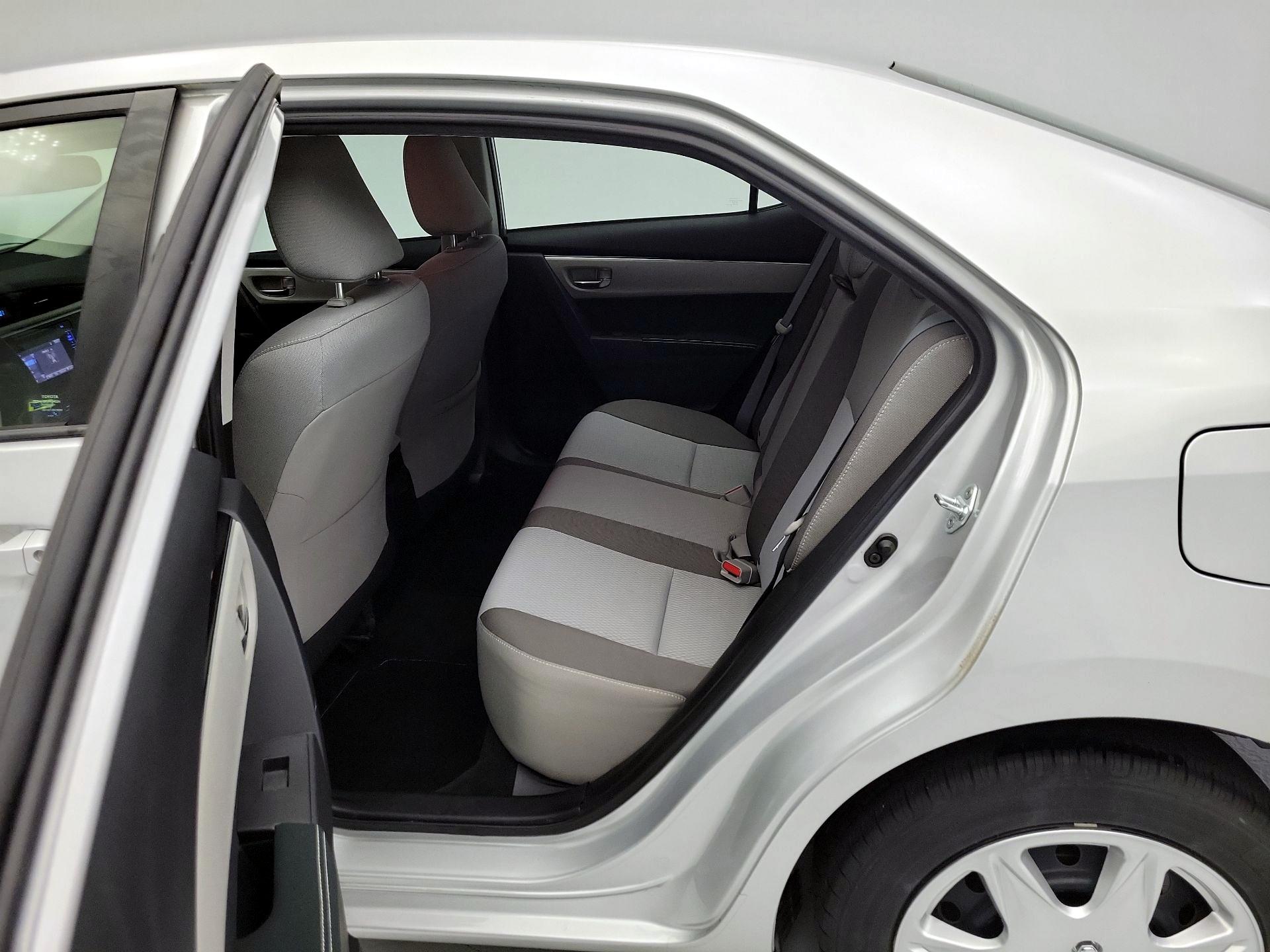 Thumbnail: 2017 Toyota Corolla - 19