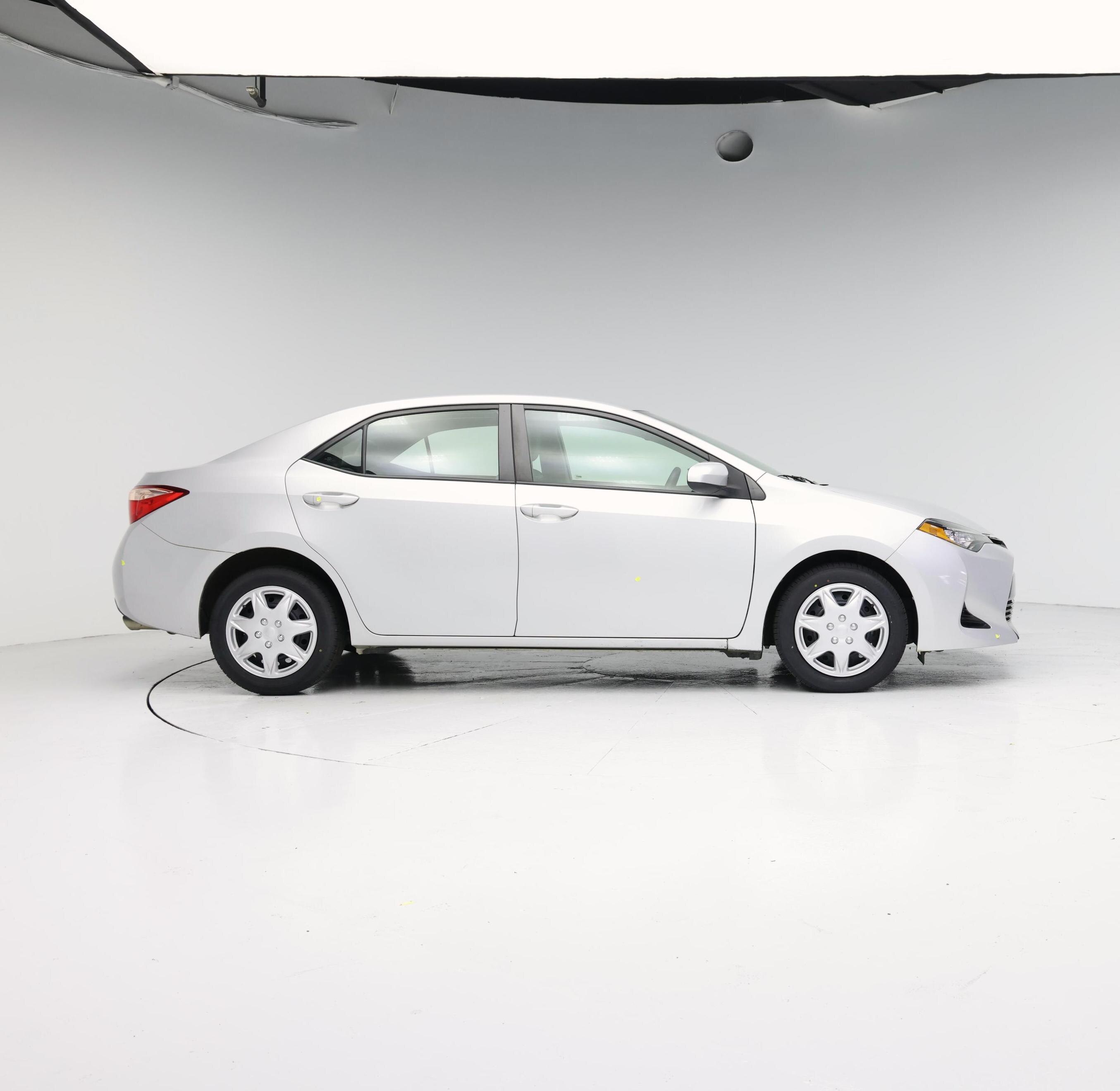 Thumbnail: 2017 Toyota Corolla - 7