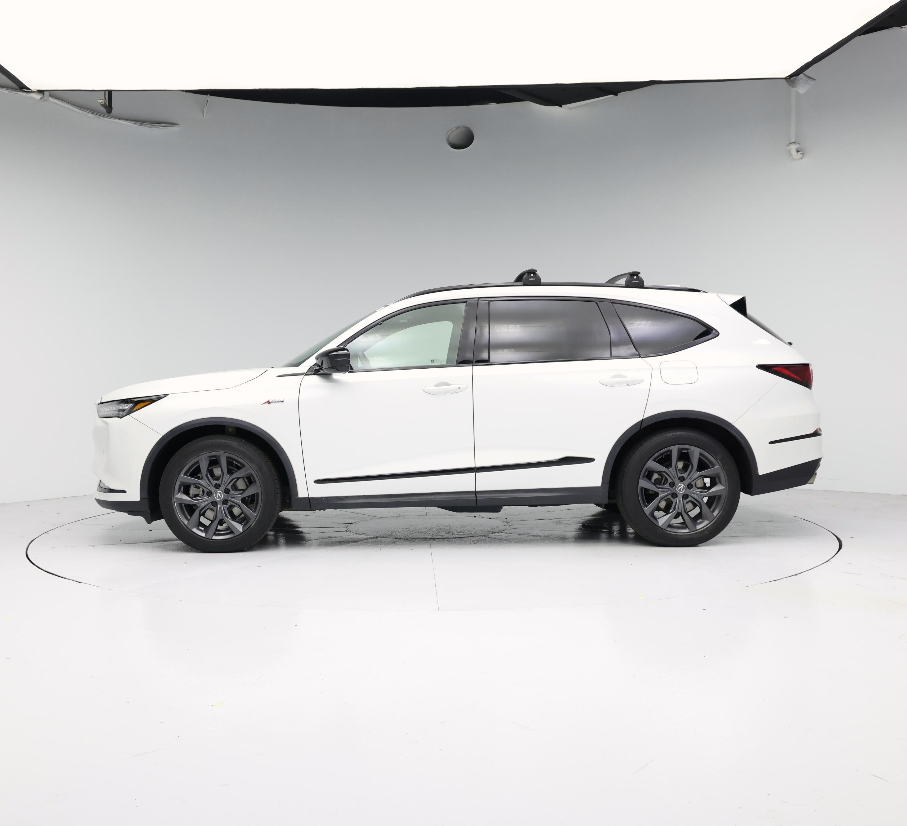 Thumbnail: 2022 Acura MDX - 3