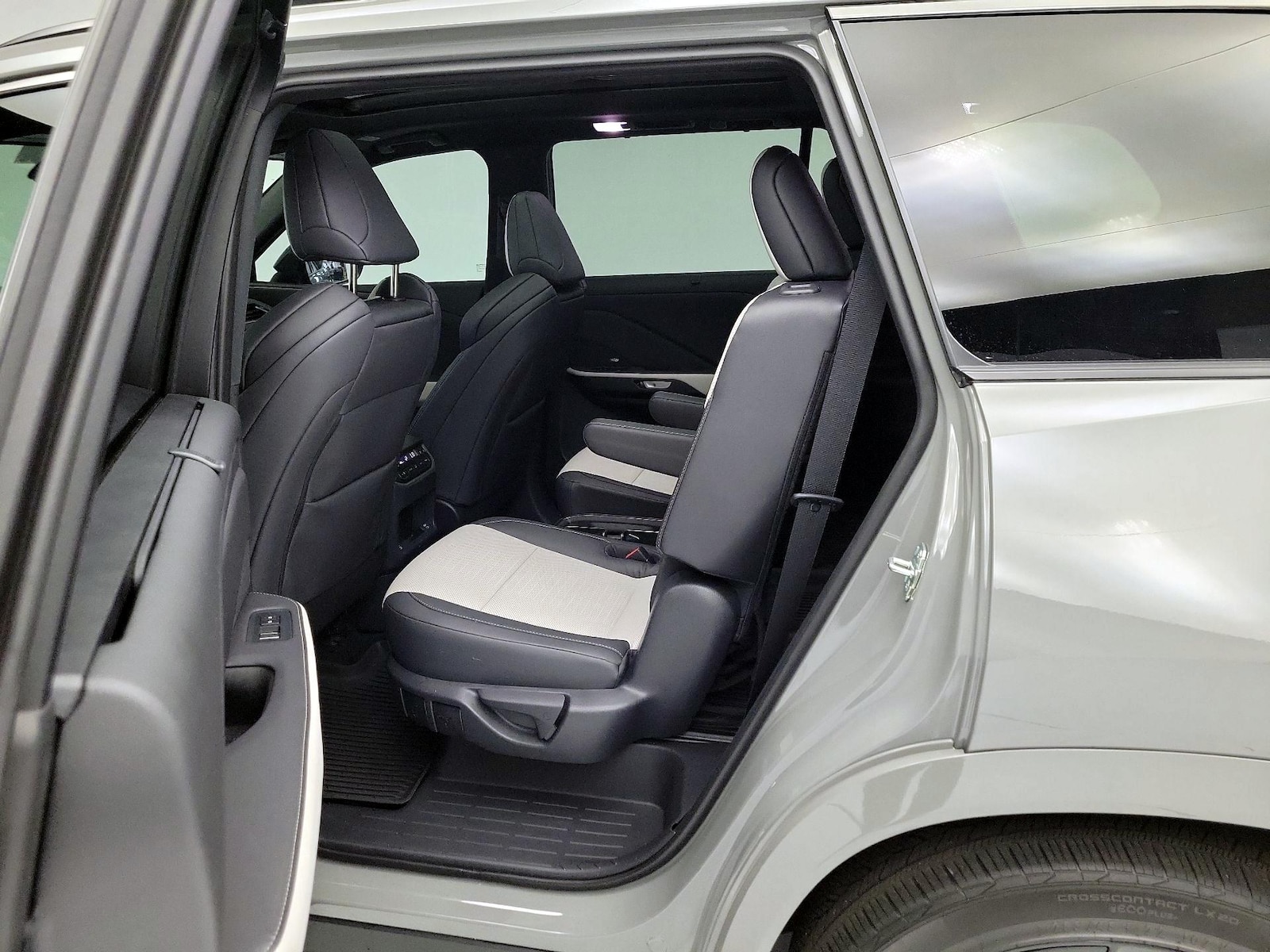 Rear Air Conditioning