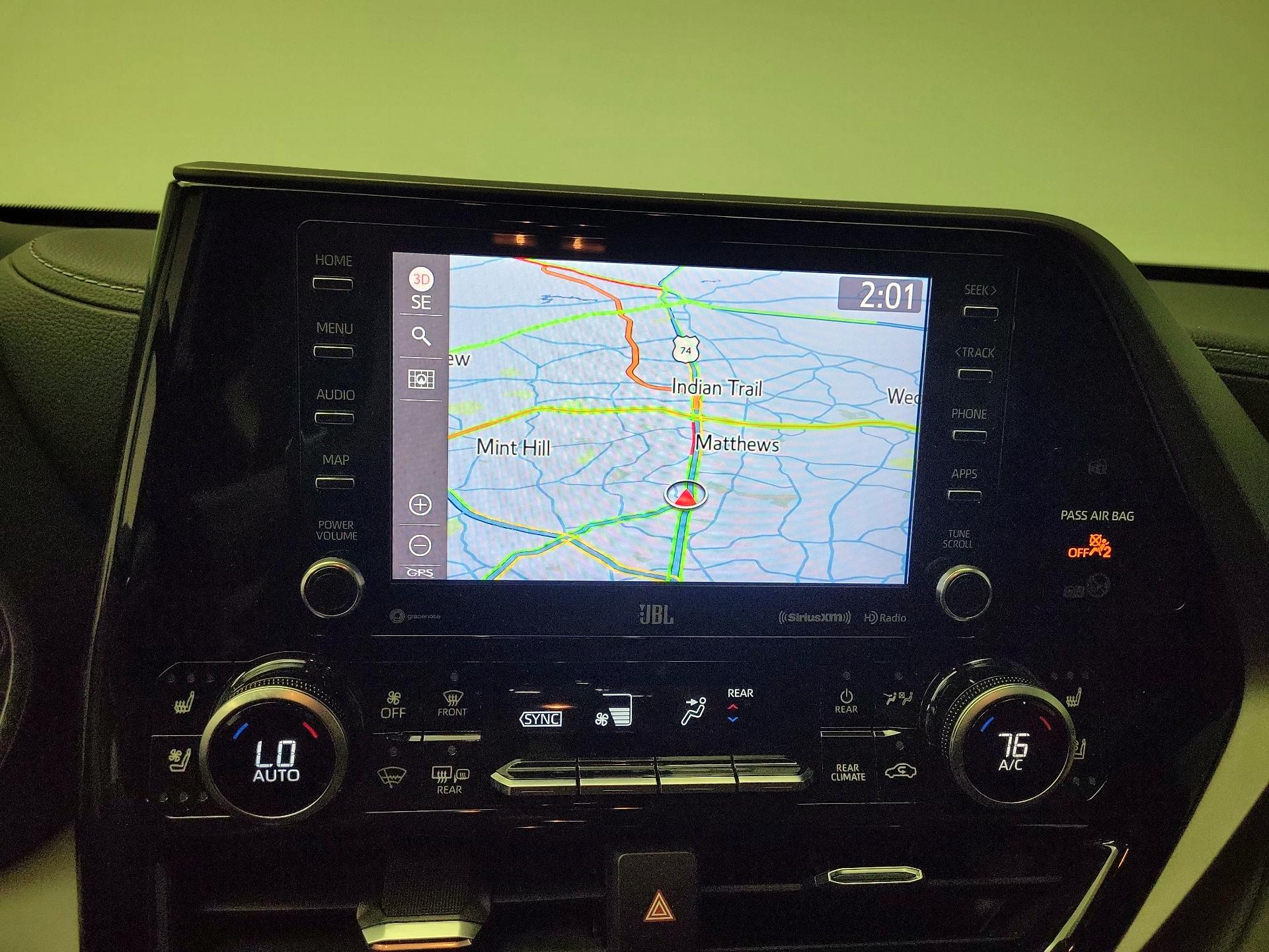 Thumbnail: 2020 Toyota Highlander - 14