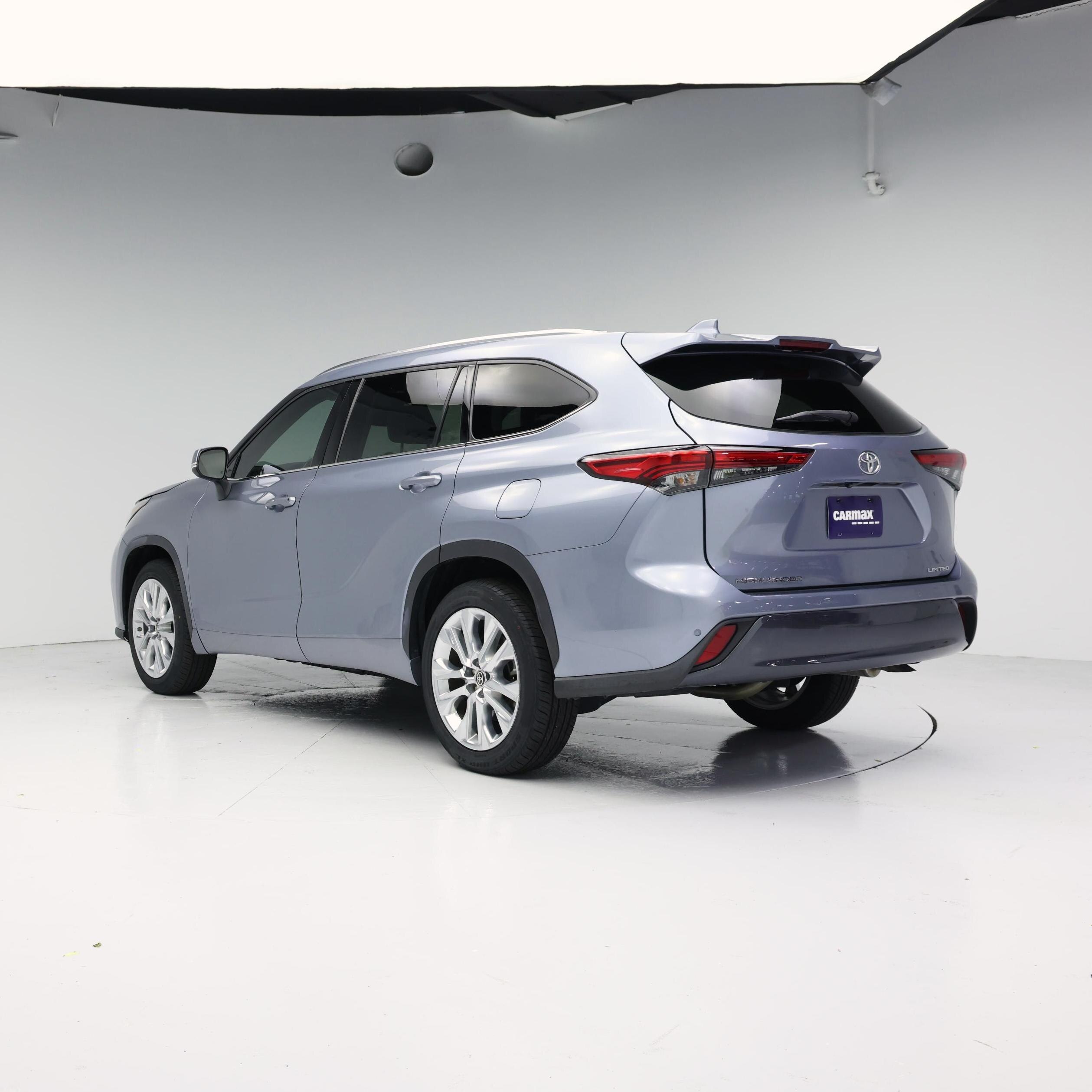 Thumbnail: 2020 Toyota Highlander - 2