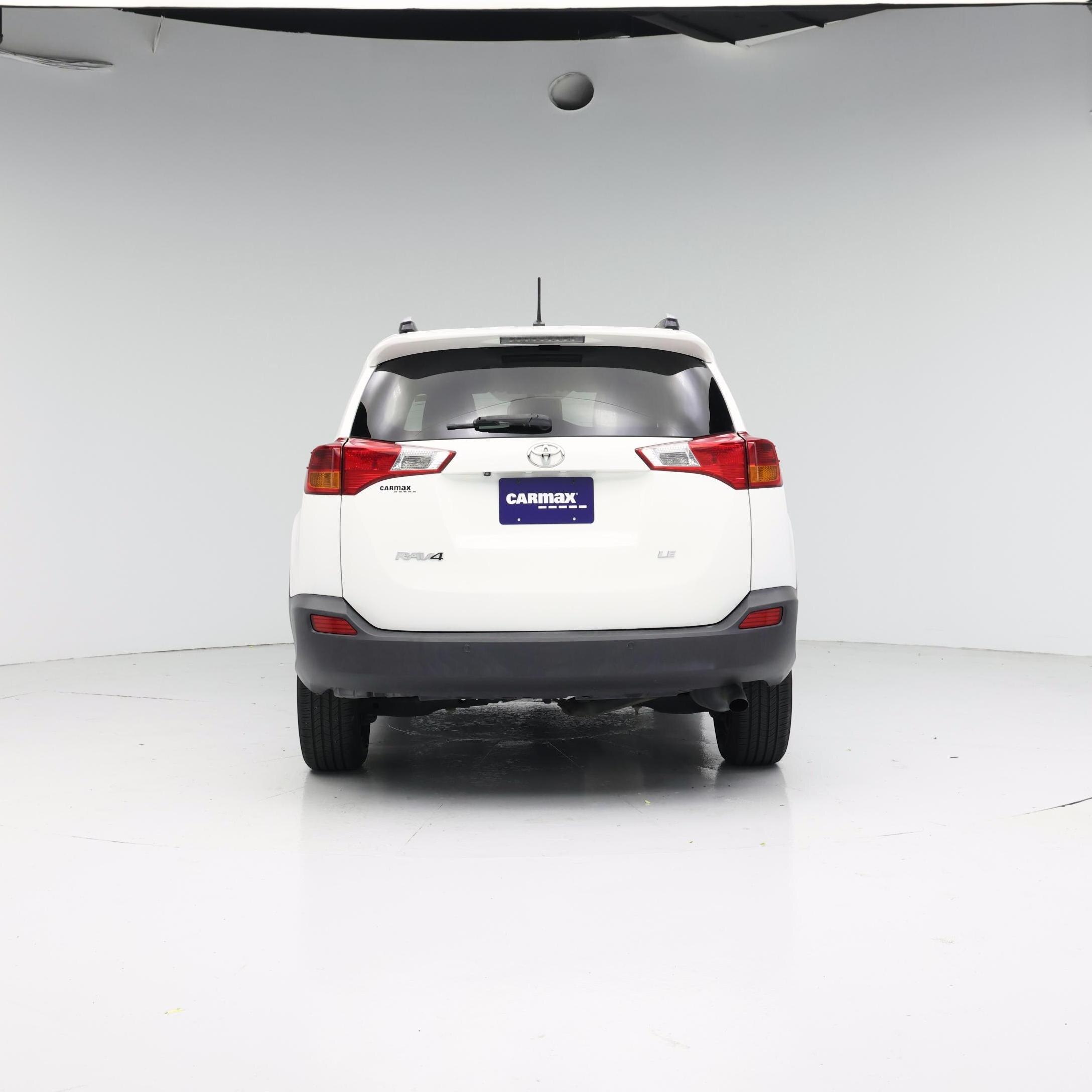 Thumbnail: 2015 Toyota RAV4 - 6