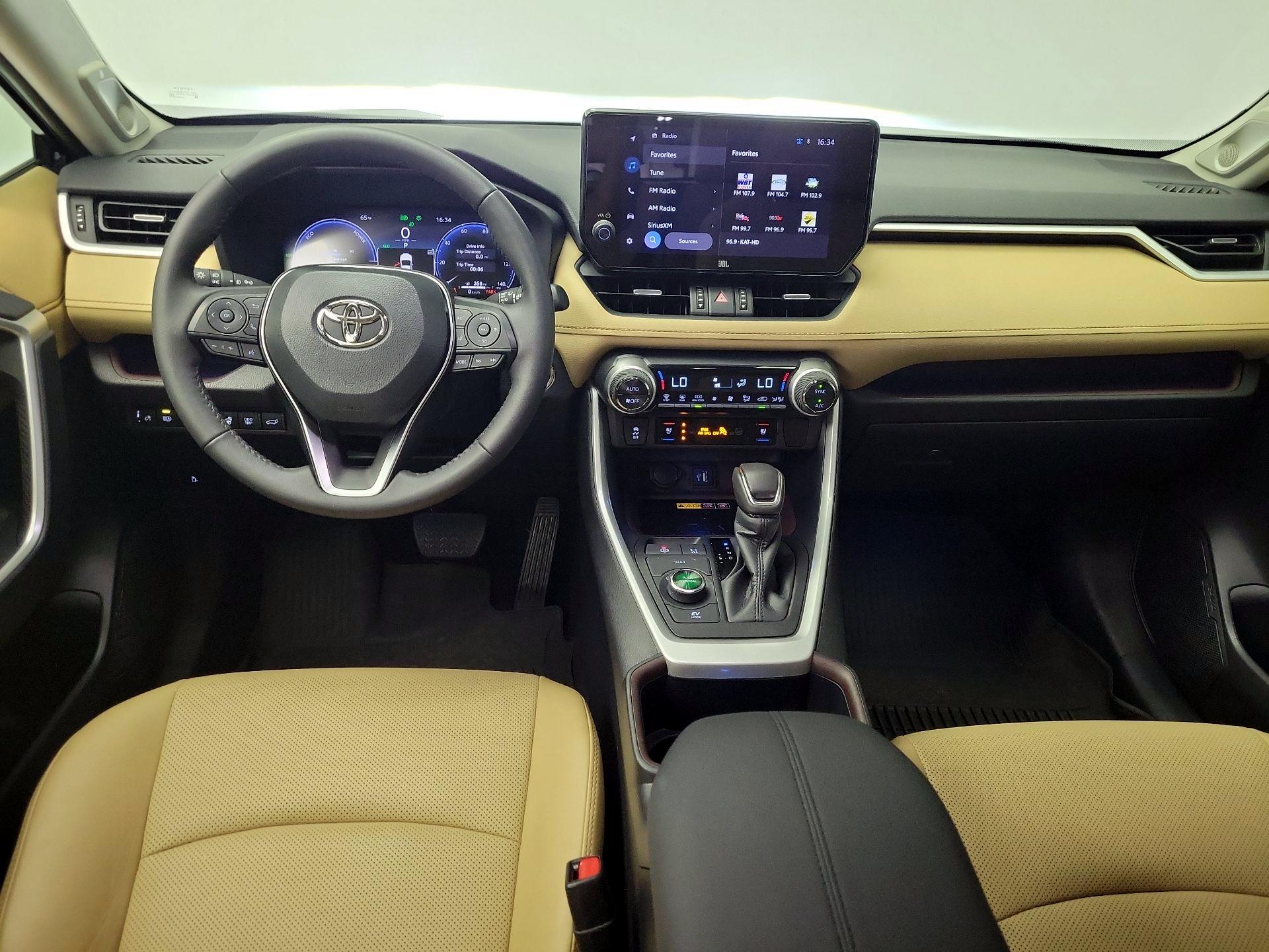 Thumbnail: 2025 Toyota RAV4 - 9