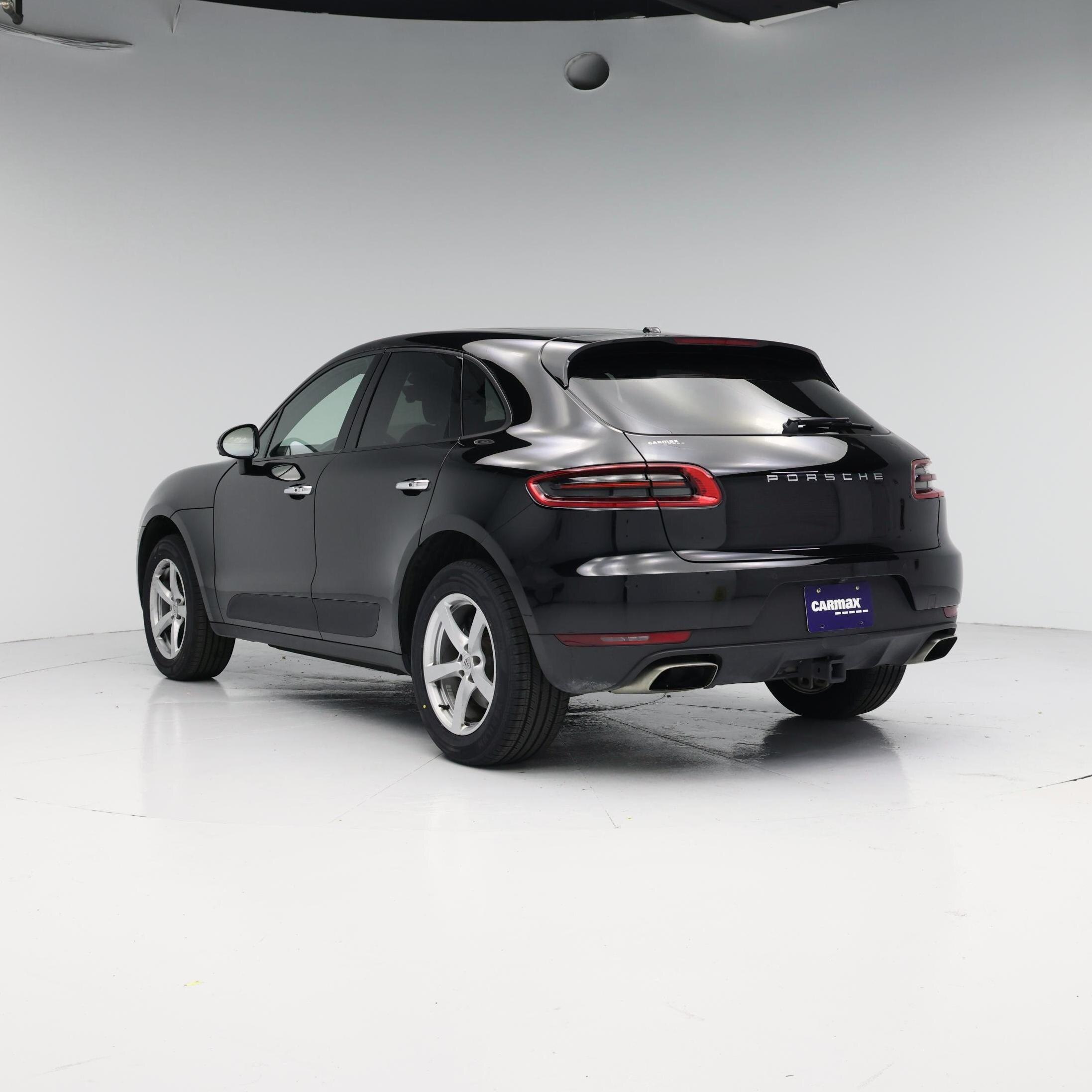 Thumbnail: 2018 Porsche Macan - 2