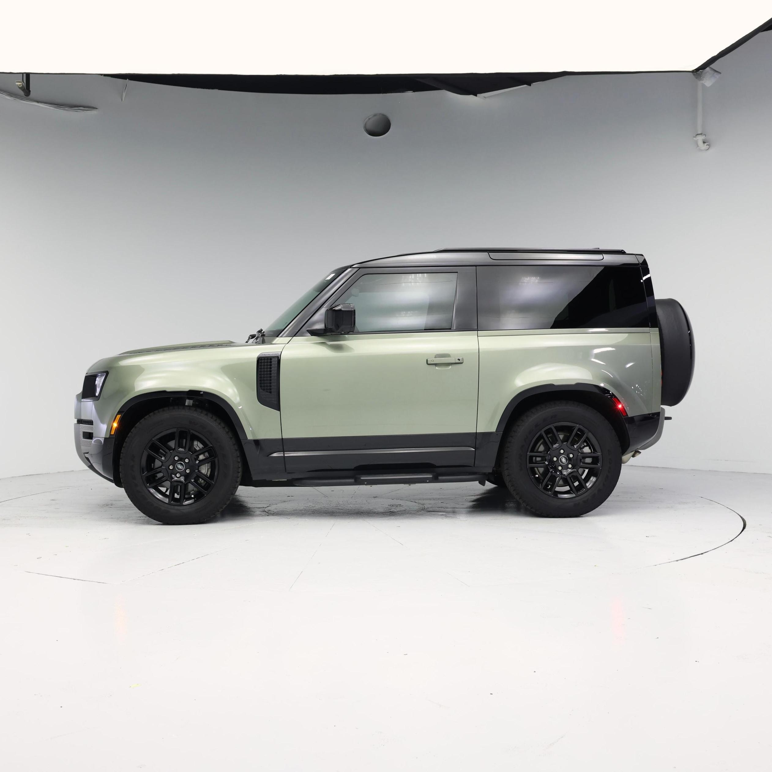 Thumbnail: 2025 Land Rover Defender - 3