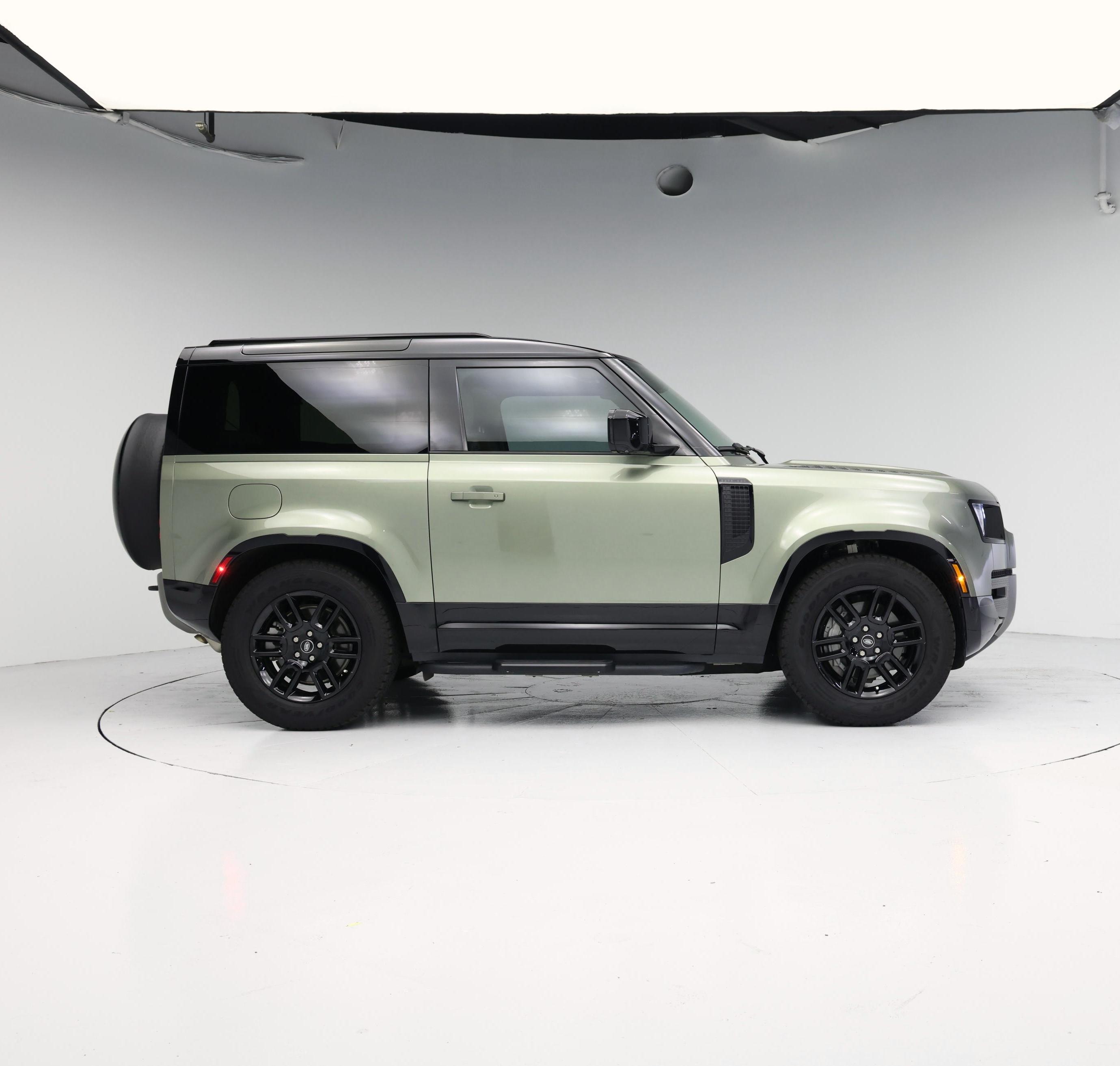 Thumbnail: 2025 Land Rover Defender - 7