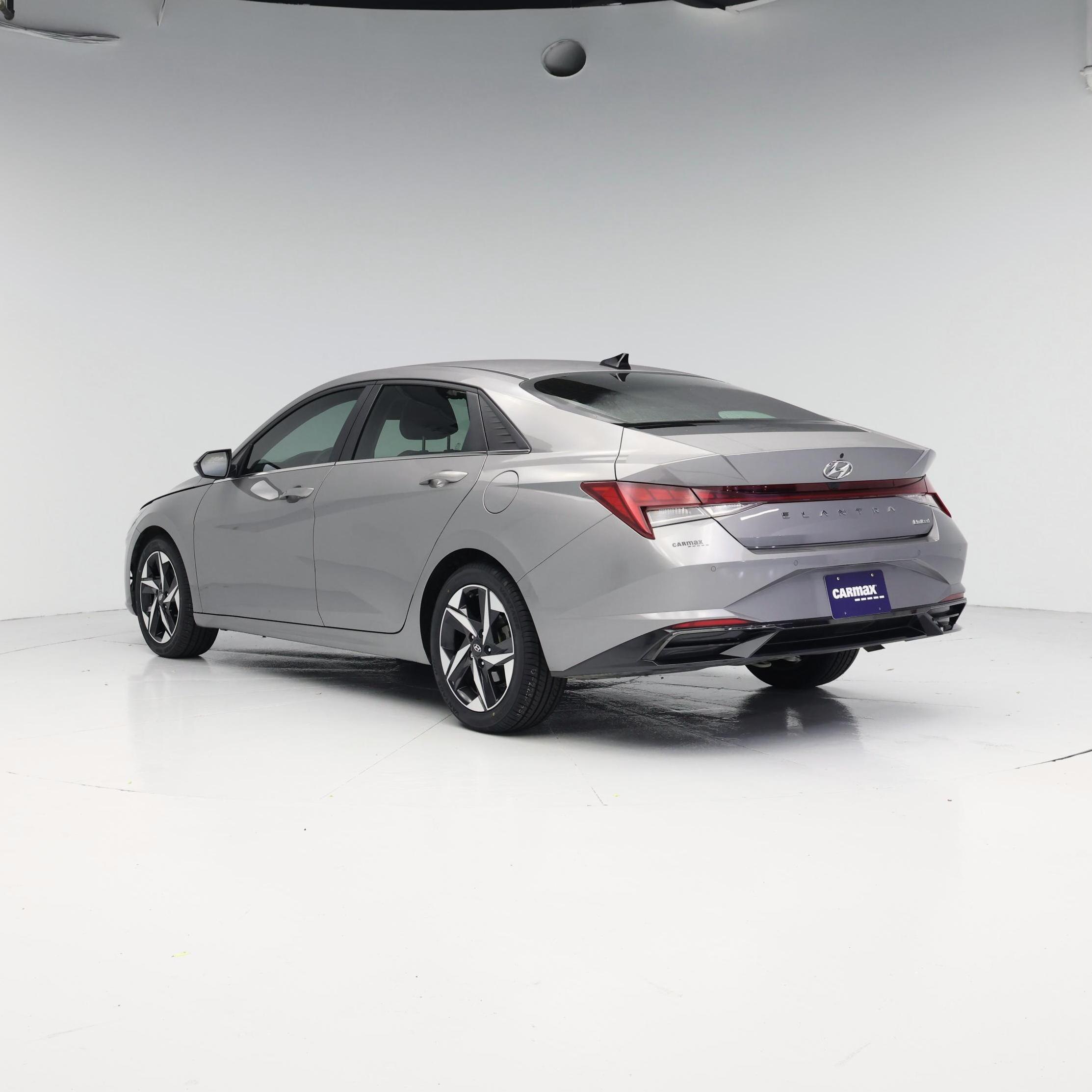 Thumbnail: 2023 Hyundai Elantra - 2