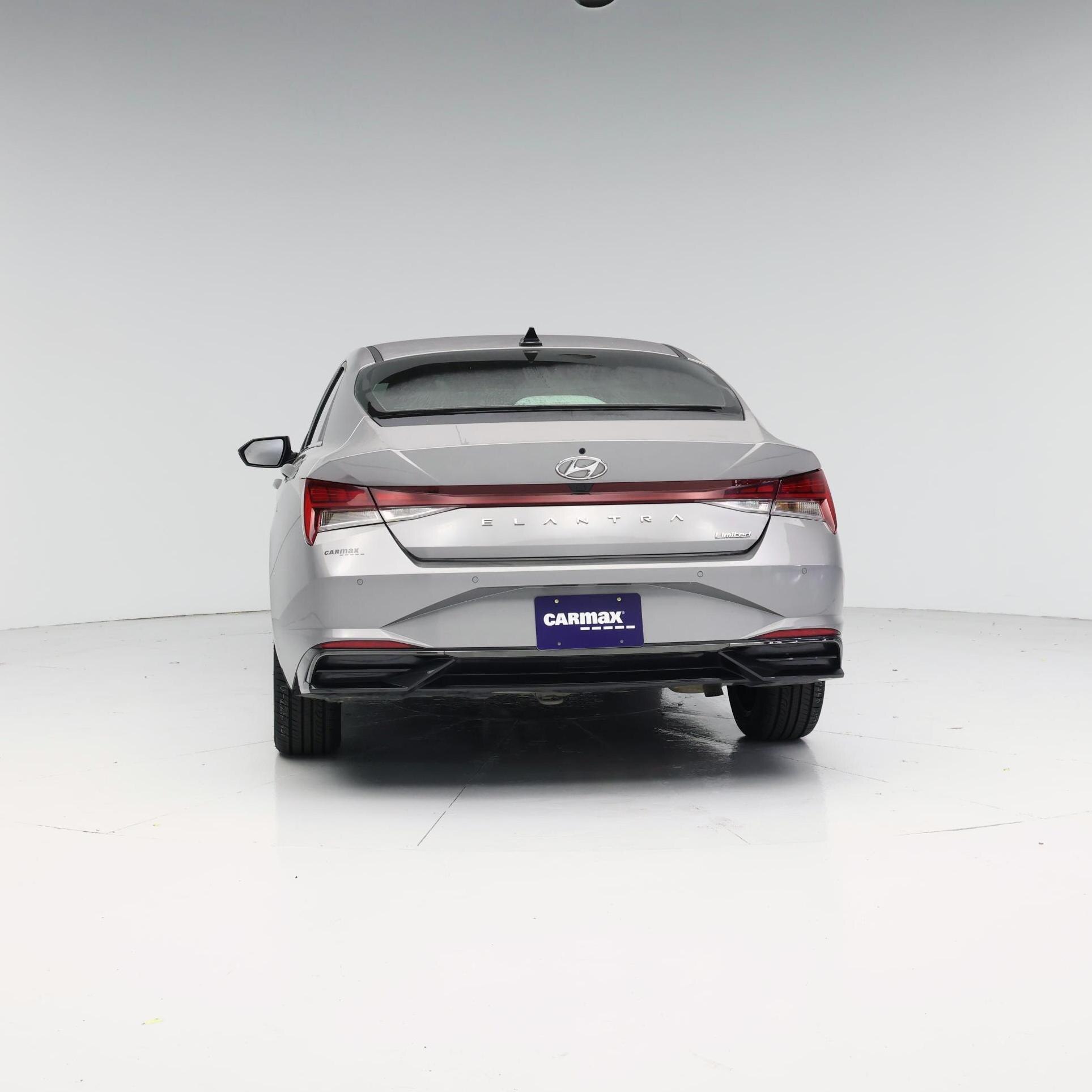 Thumbnail: 2023 Hyundai Elantra - 6
