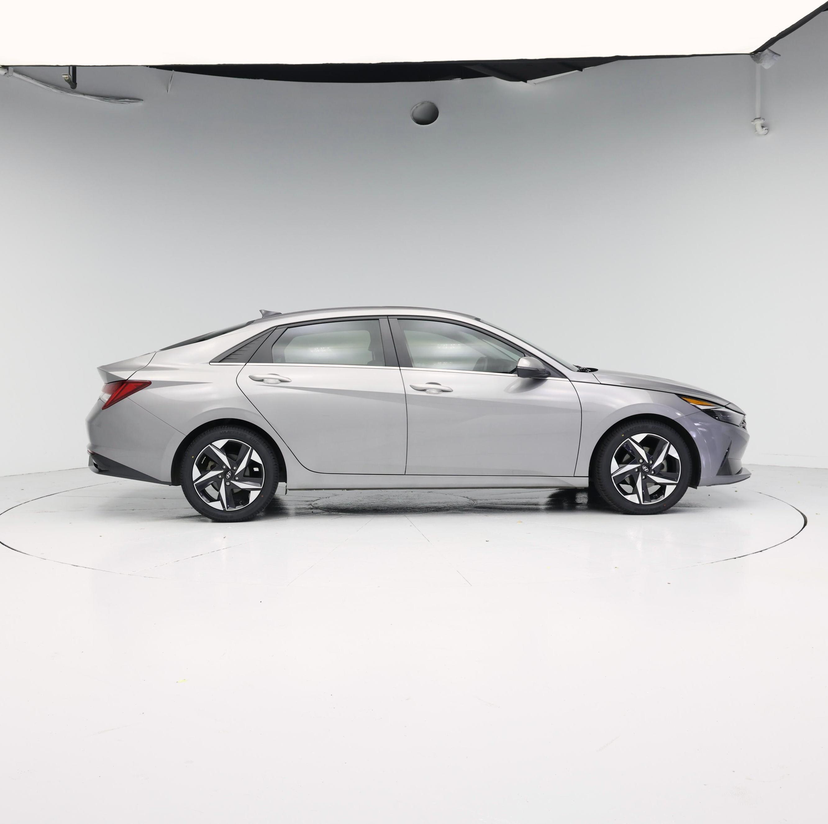 Thumbnail: 2023 Hyundai Elantra - 7