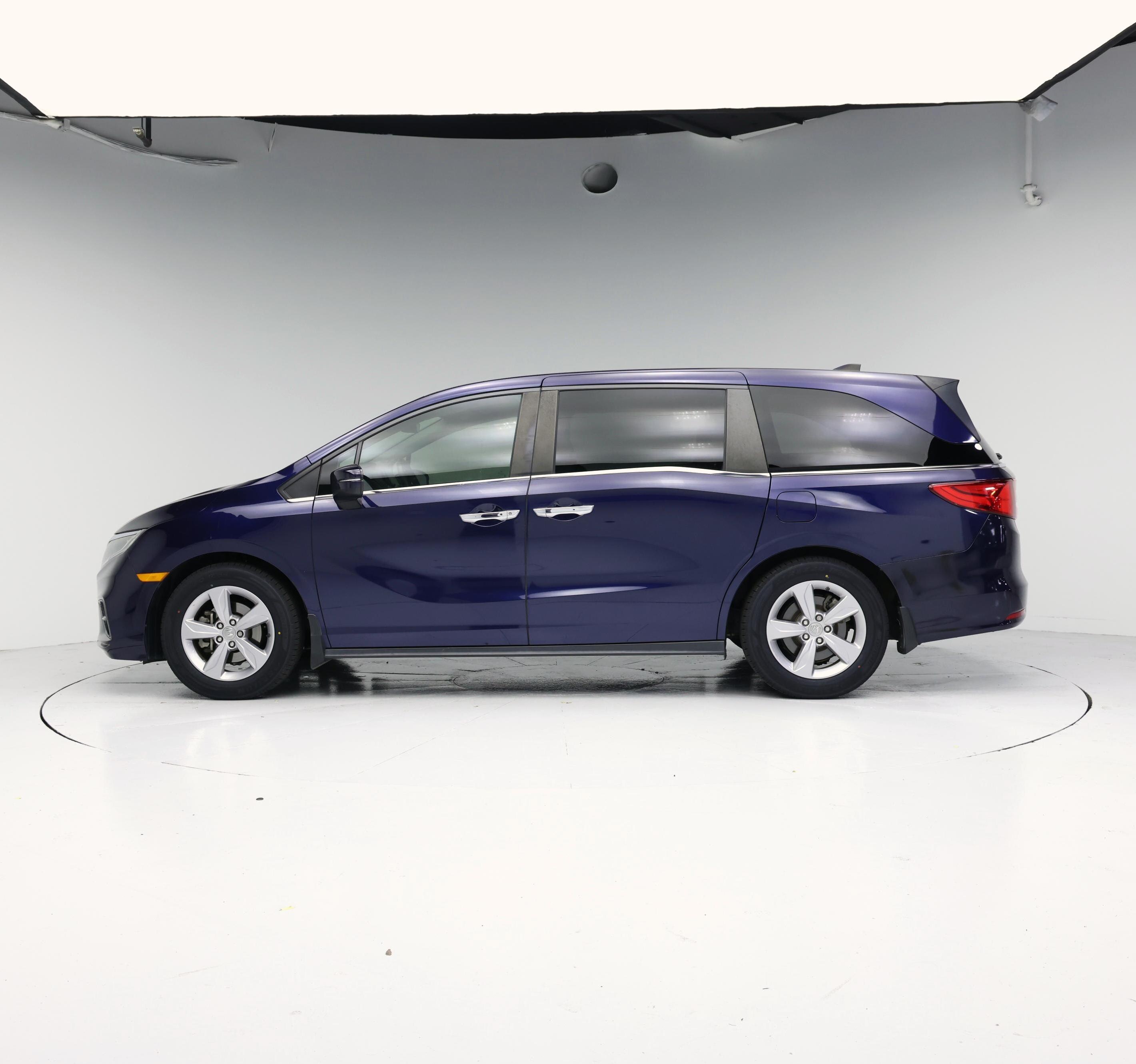 Thumbnail: 2019 Honda Odyssey - 3