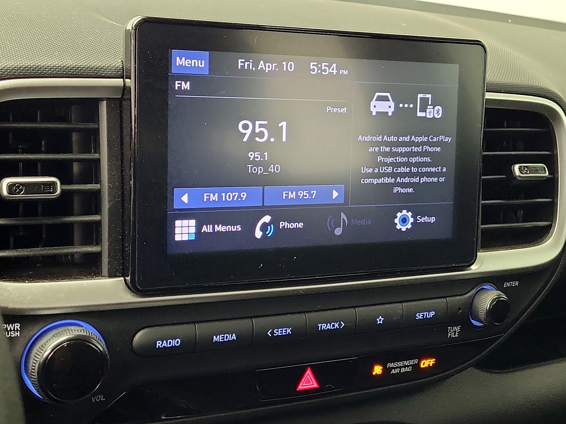 Thumbnail: 2020 Hyundai Venue - 15