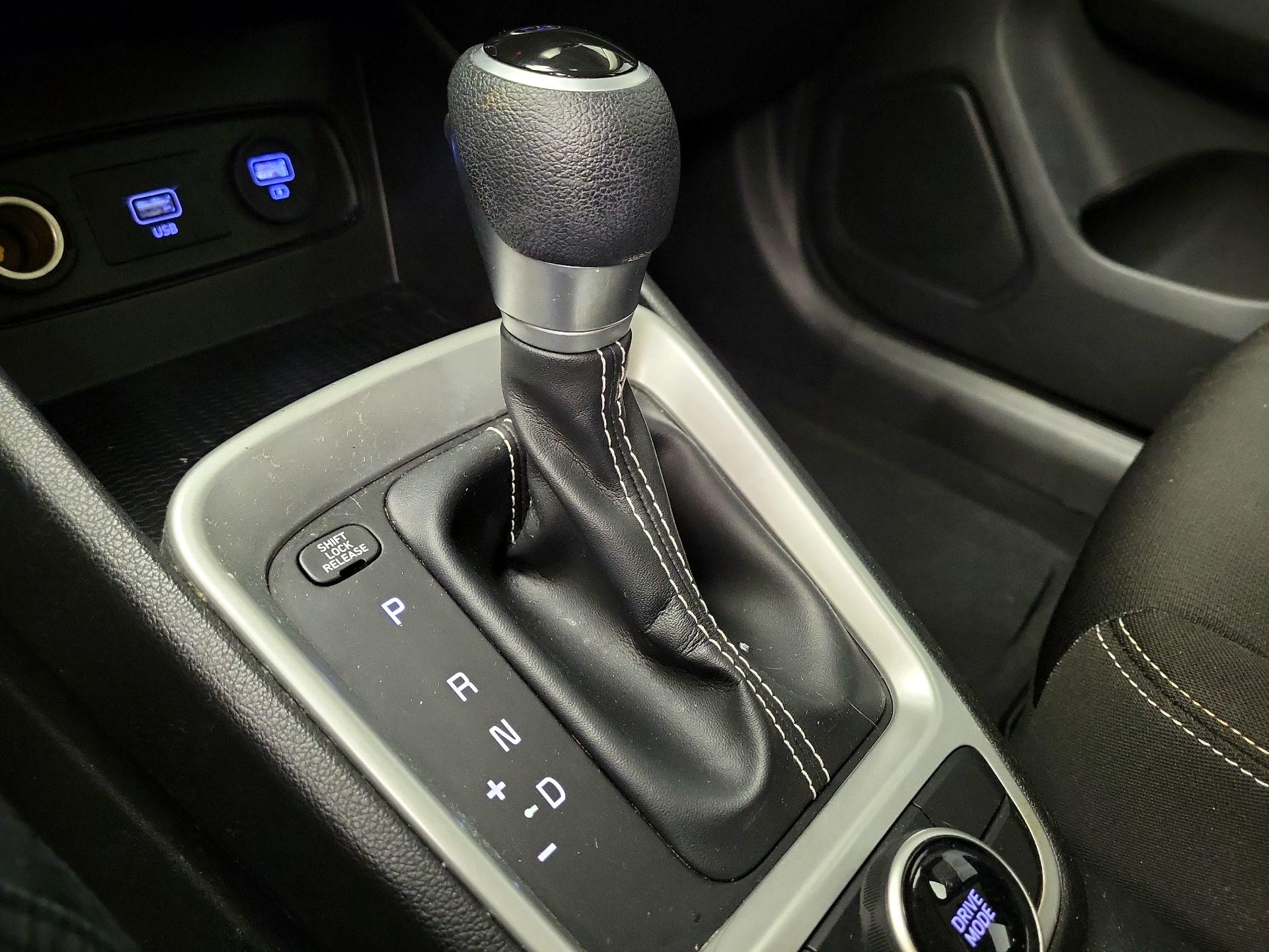 Thumbnail: 2020 Hyundai Venue - 17