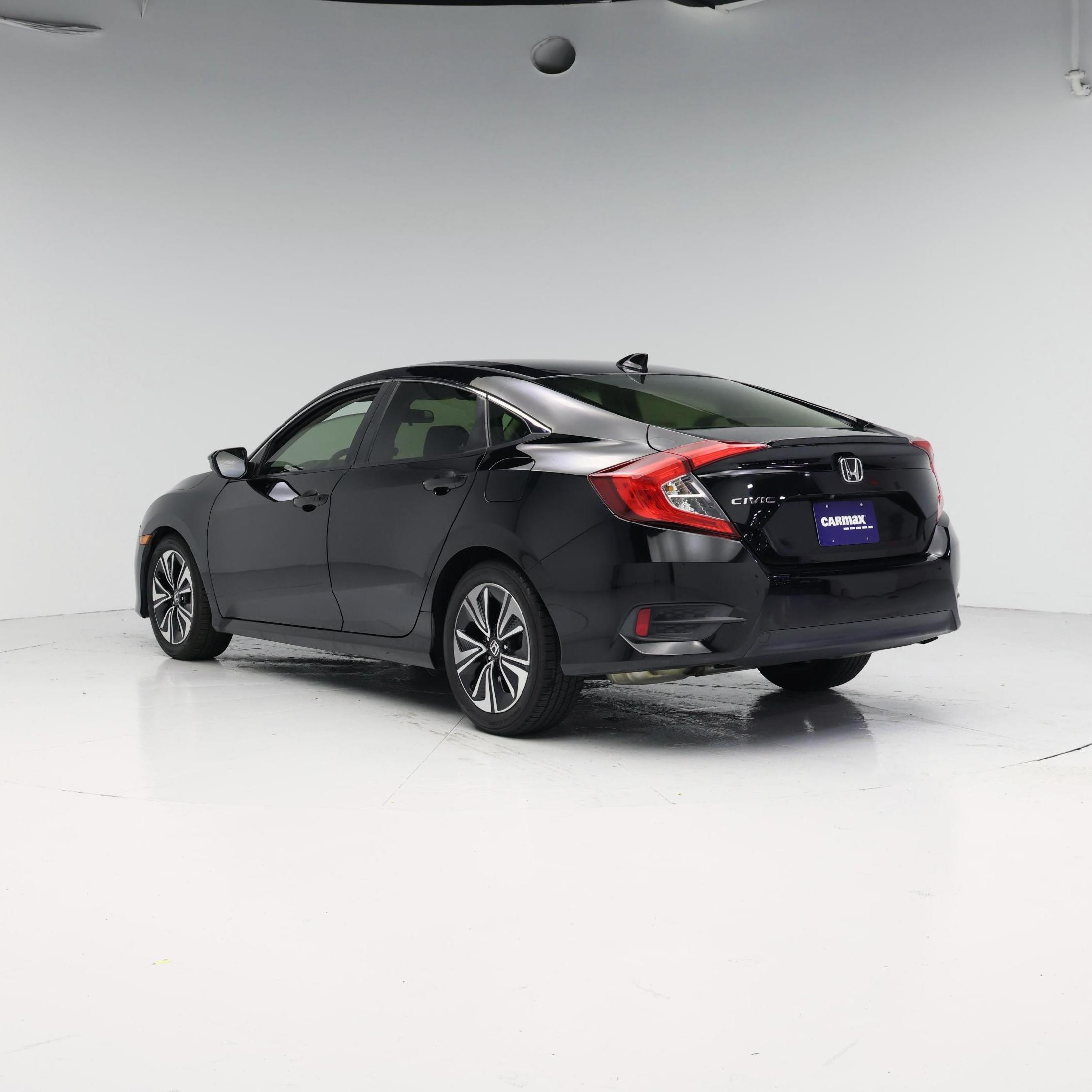 Thumbnail: 2018 Honda Civic - 2