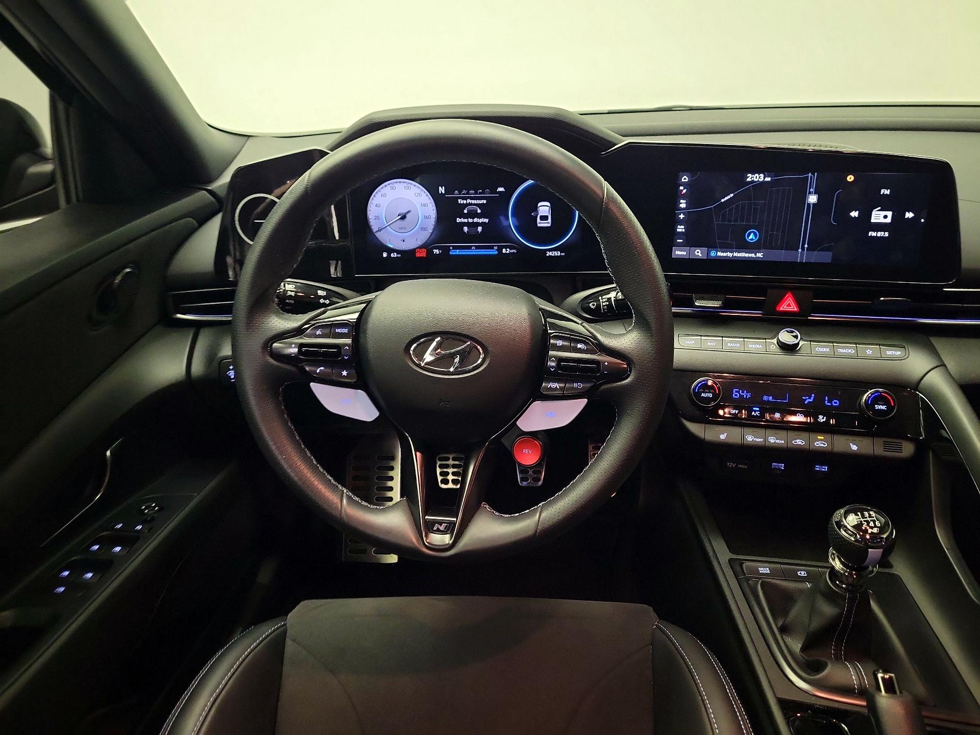 Thumbnail: 2023 Hyundai Elantra - 10