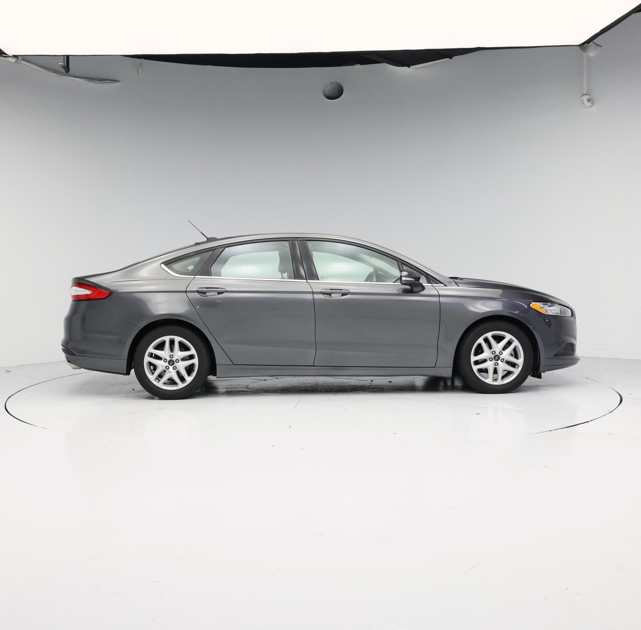 Thumbnail: 2016 Ford Fusion - 7