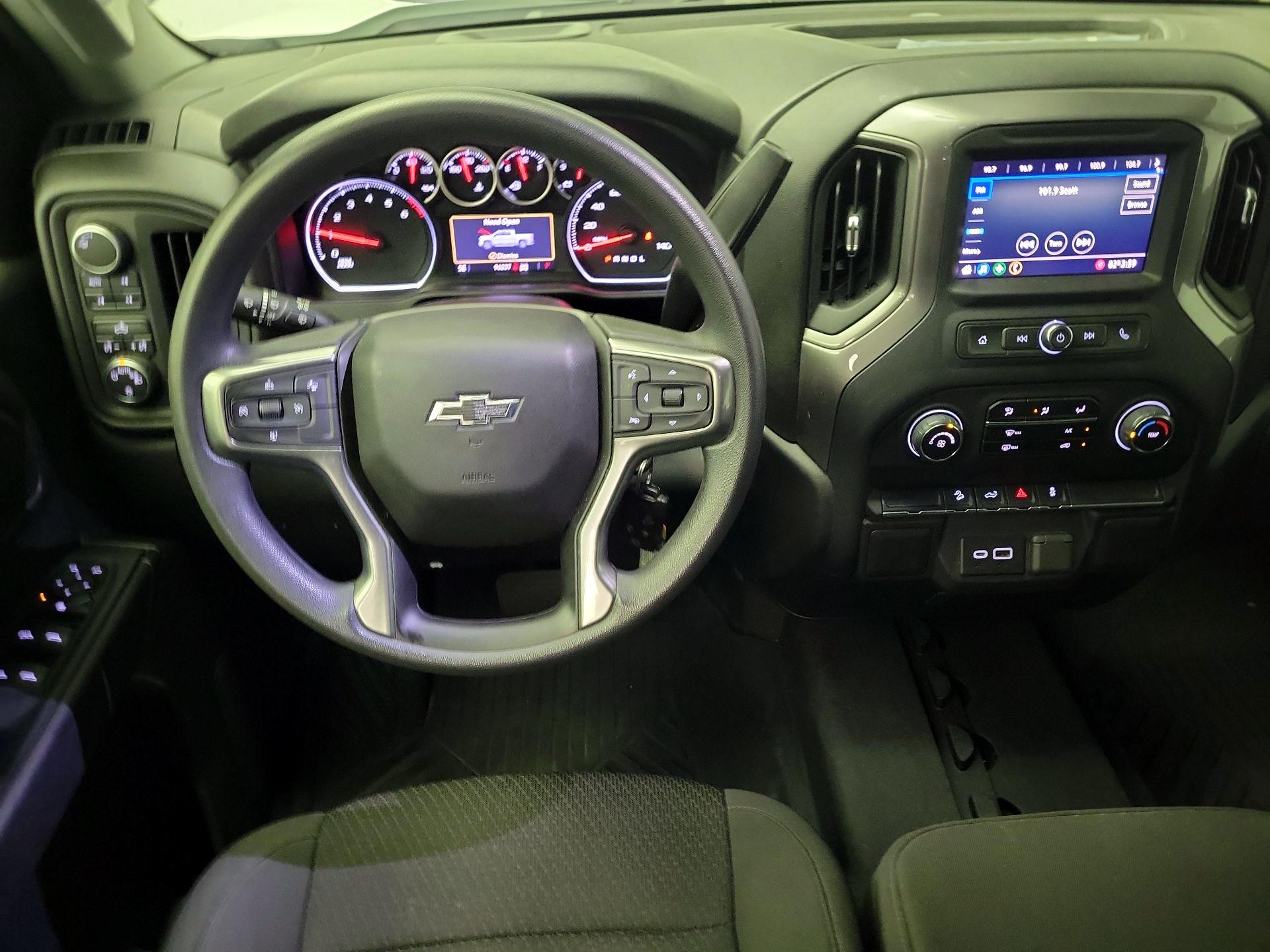 Thumbnail: 2021 Chevrolet Silverado 1500 - 10
