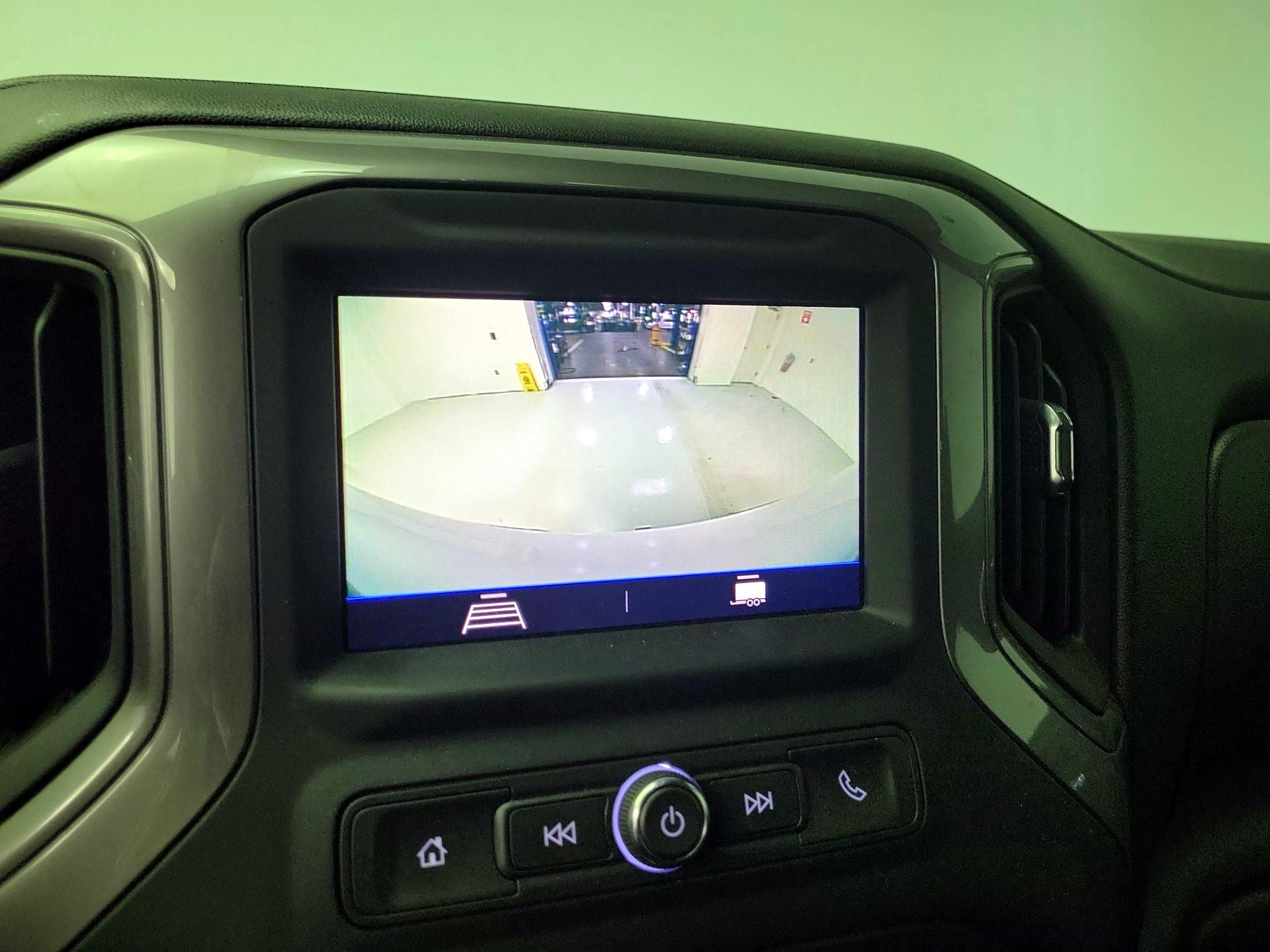 Thumbnail: 2021 Chevrolet Silverado 1500 - 14