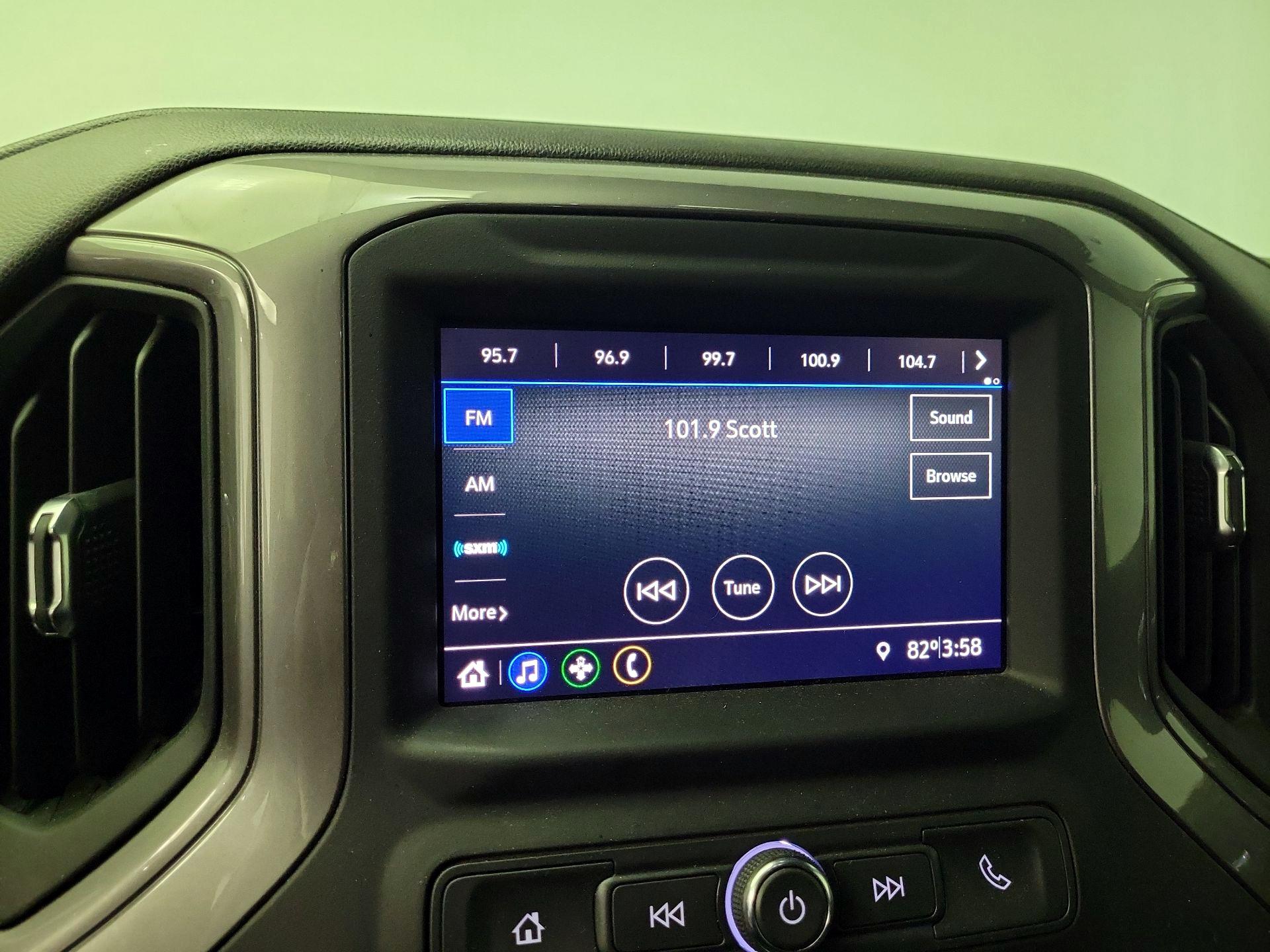 Thumbnail: 2021 Chevrolet Silverado 1500 - 15