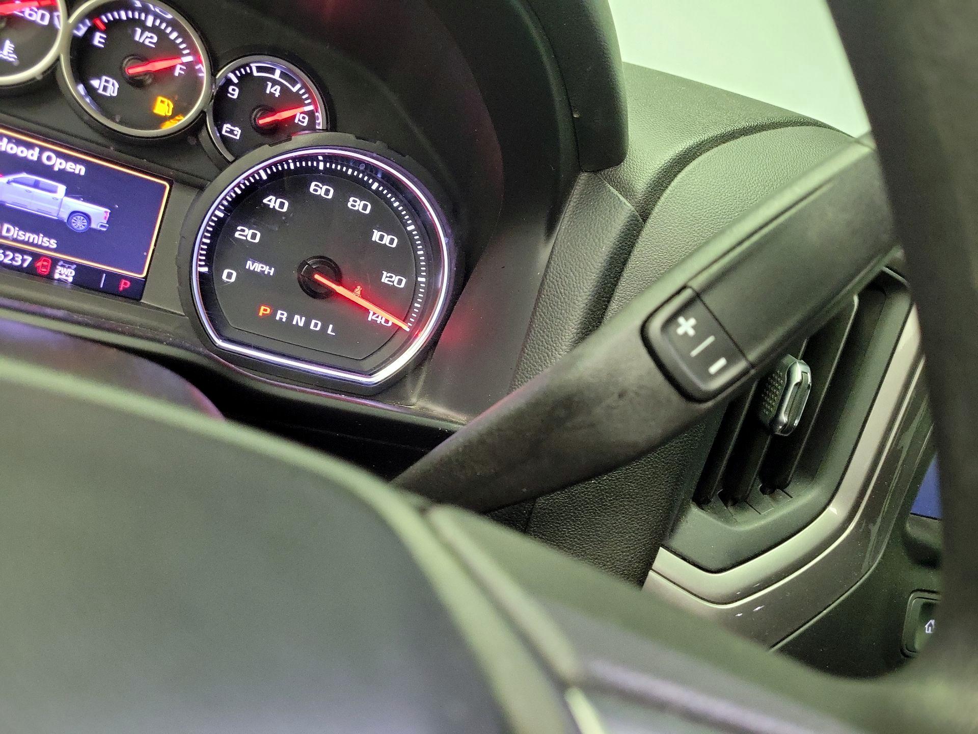Thumbnail: 2021 Chevrolet Silverado 1500 - 17